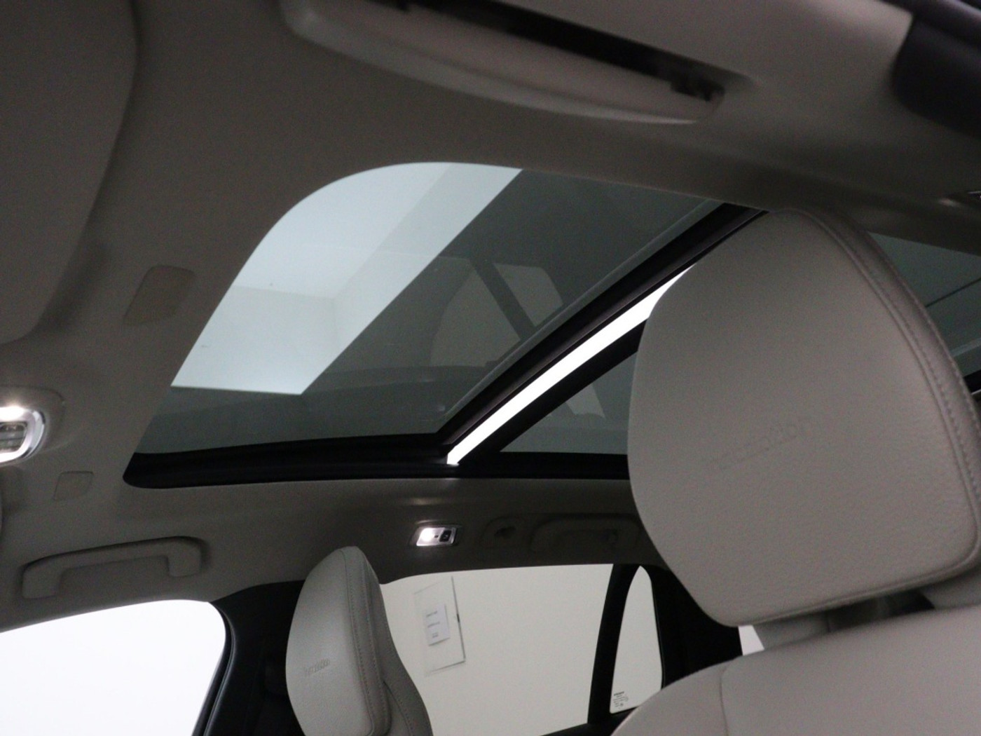 Foto van Volvo V60 T8 Twin Engine