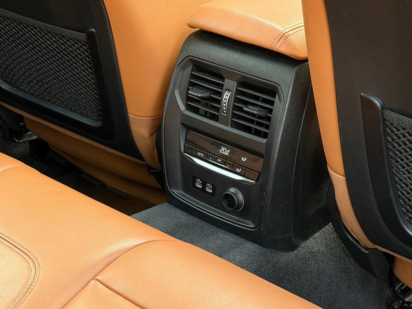 Foto van BMW 330i