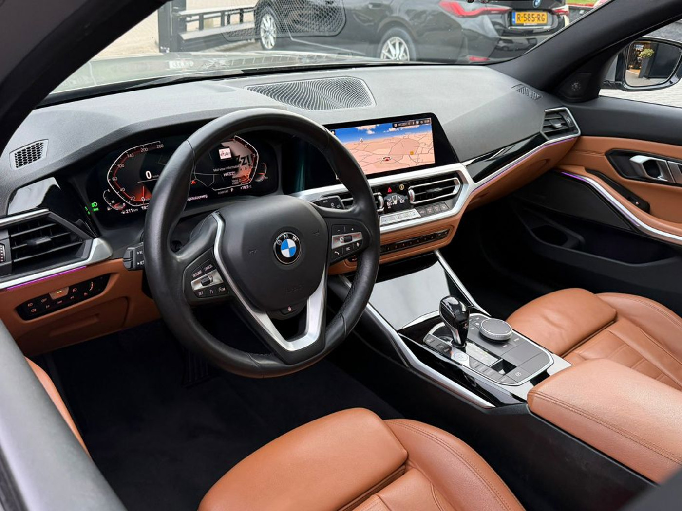 Foto van BMW 330i