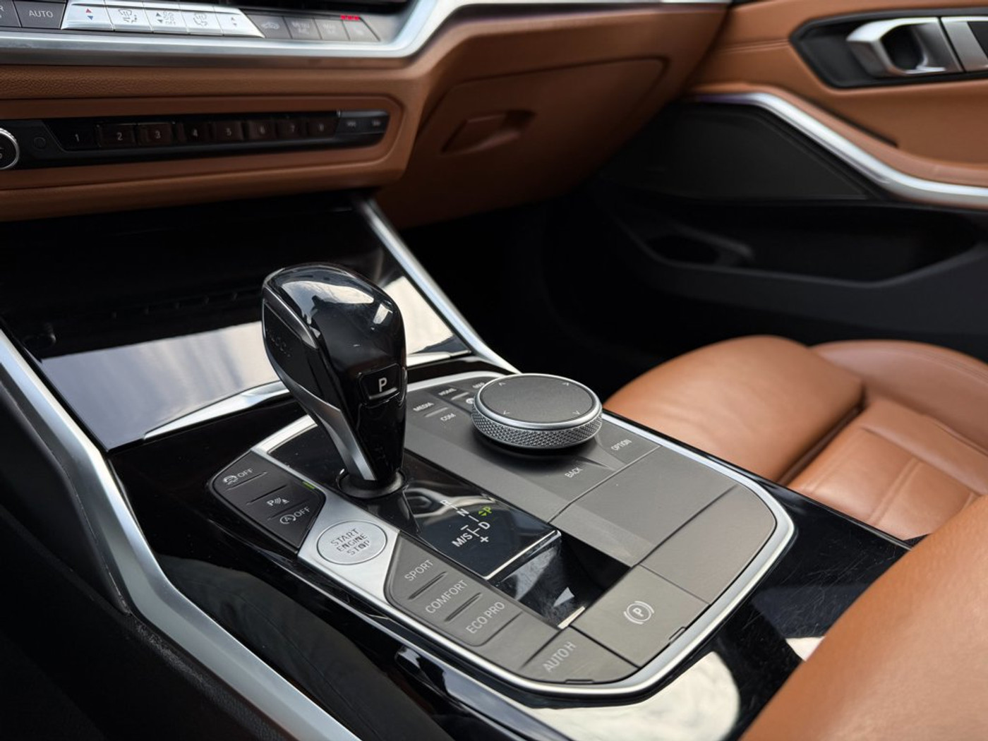 Foto van BMW 330i