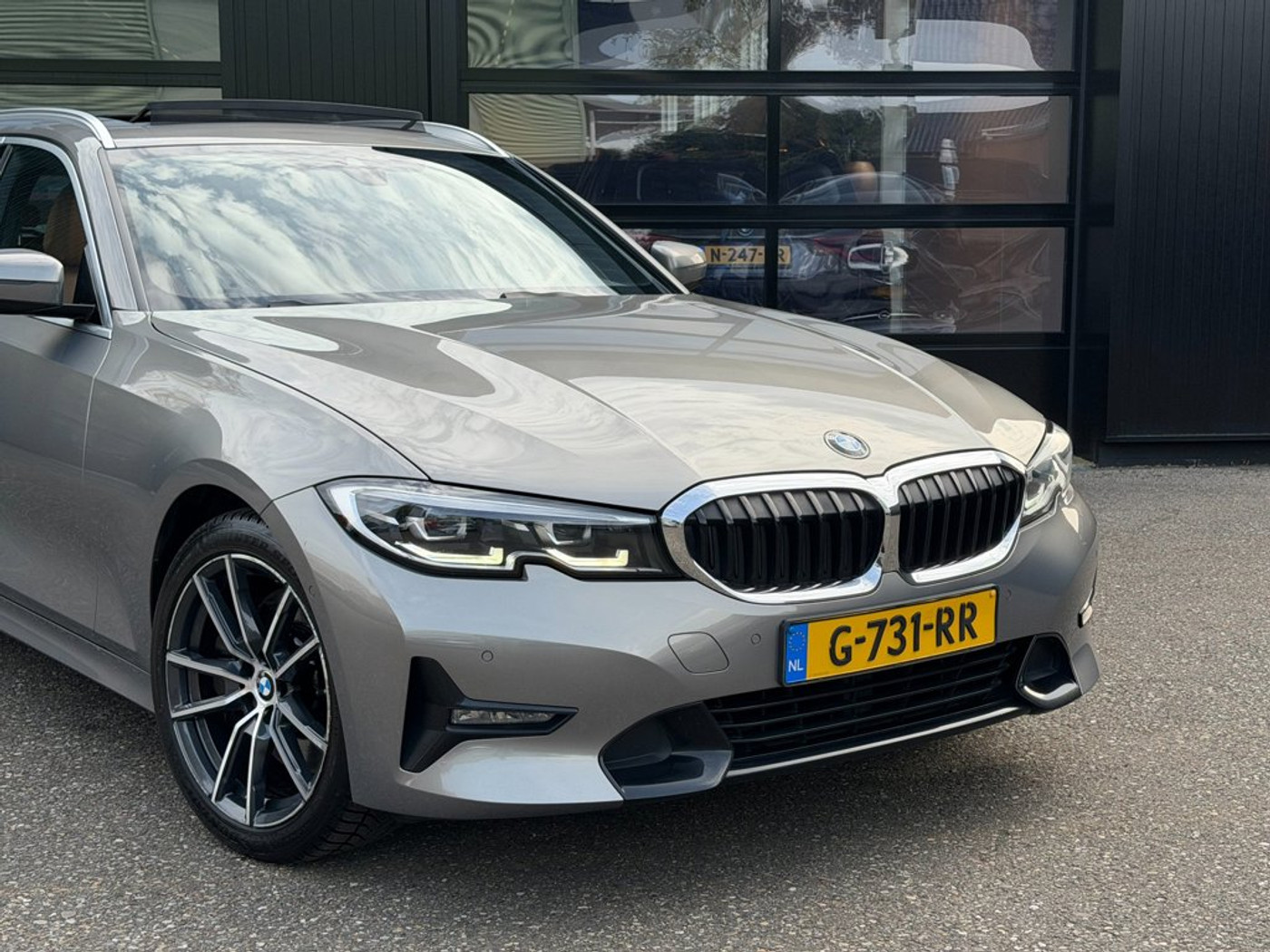 Foto van BMW 330i