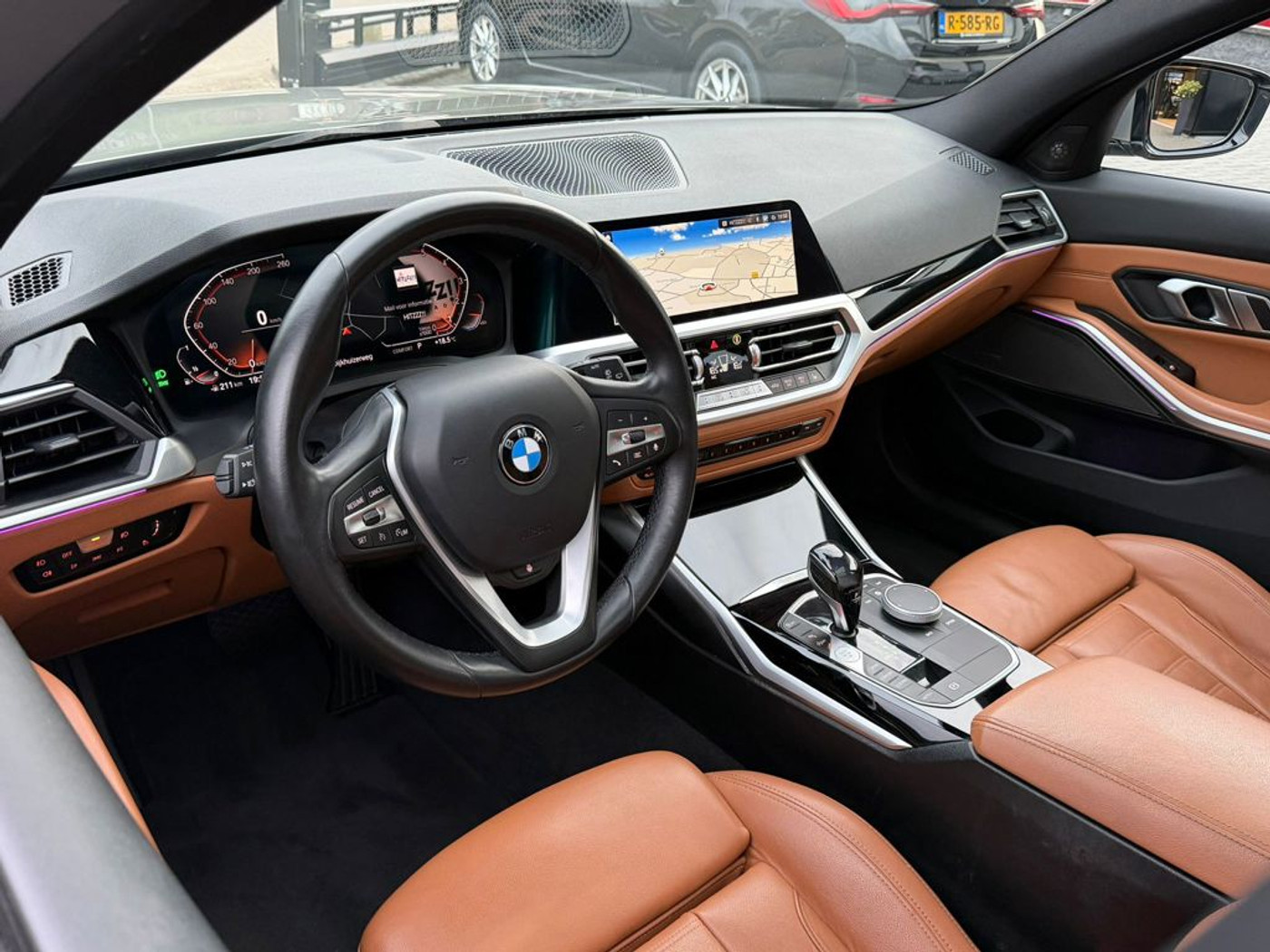 Foto van BMW 330i