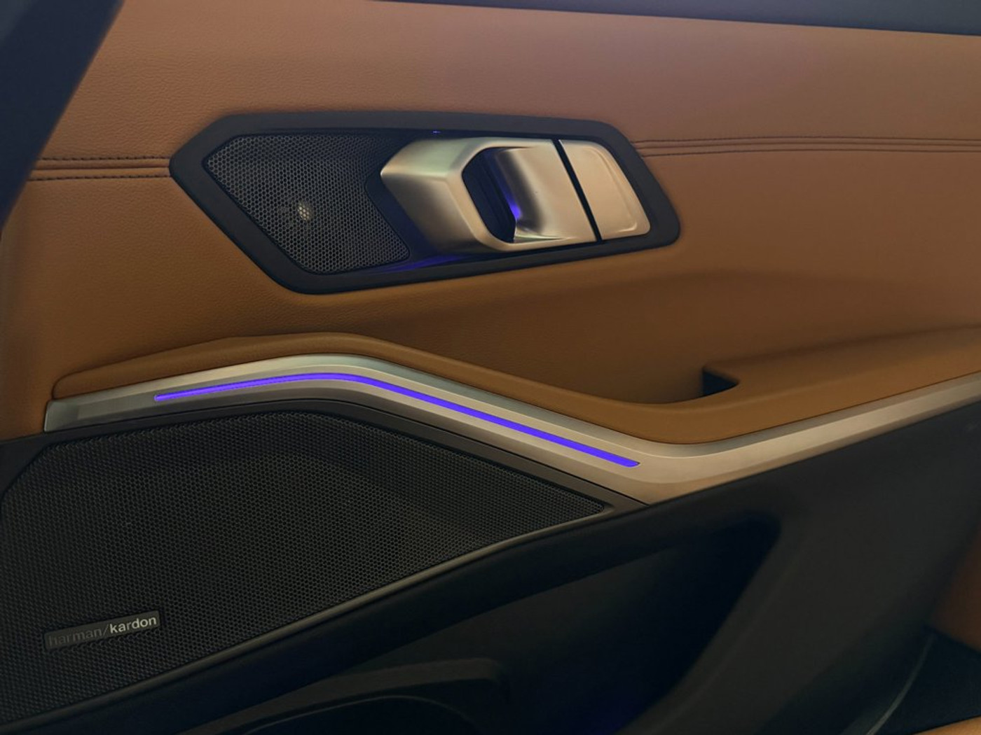 Foto van BMW 330i