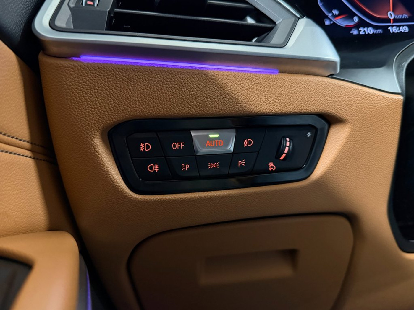 Foto van BMW 330i