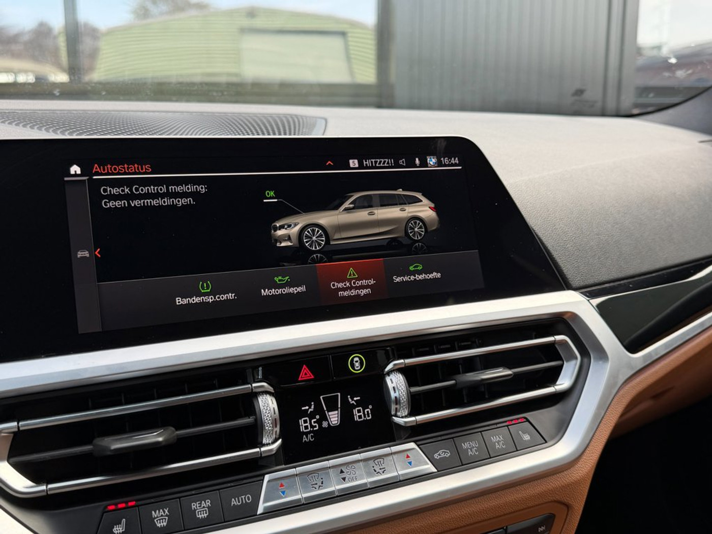 Foto van BMW 330i