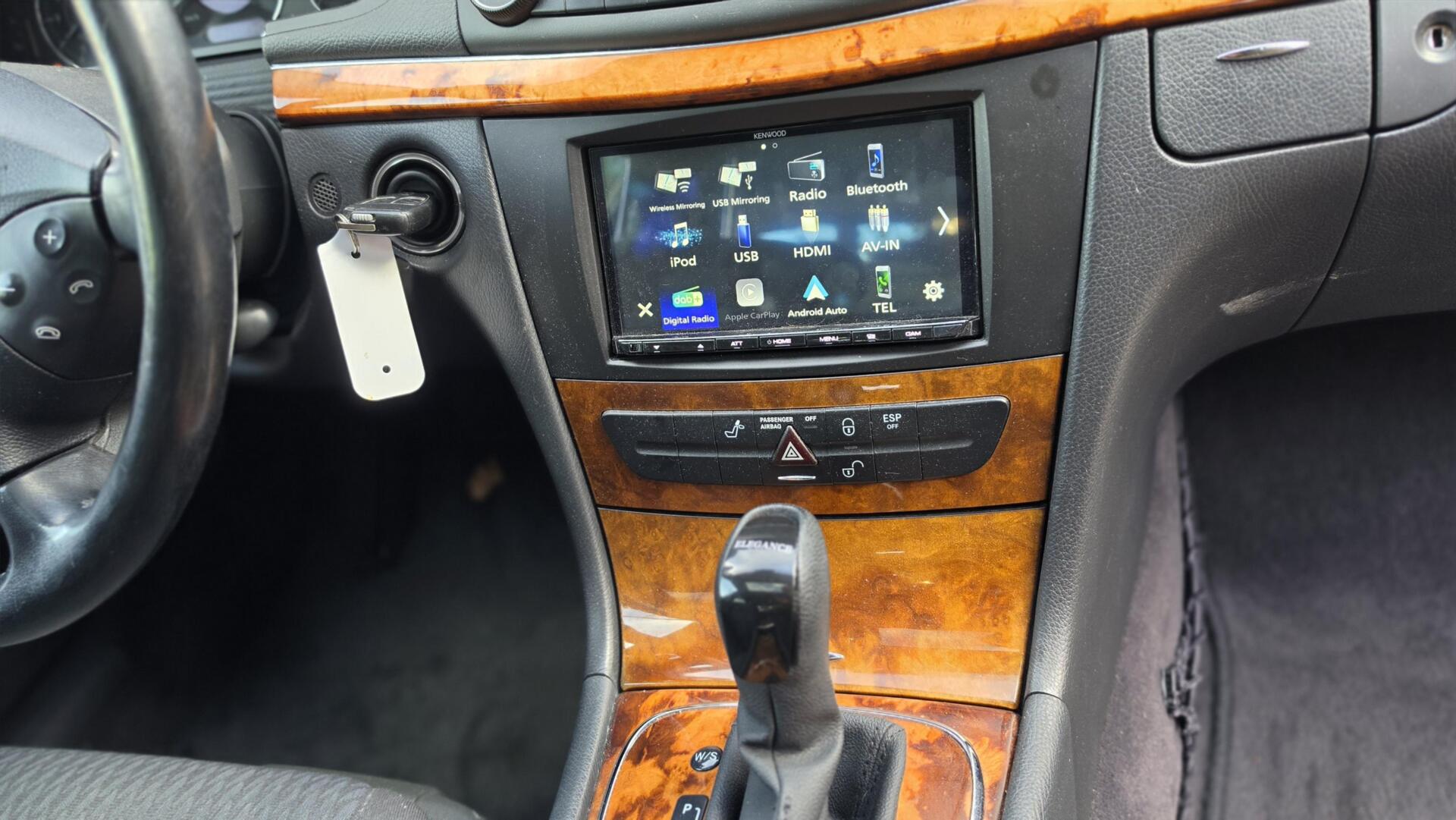 Foto van Mercedes-Benz E 200 Kompressor