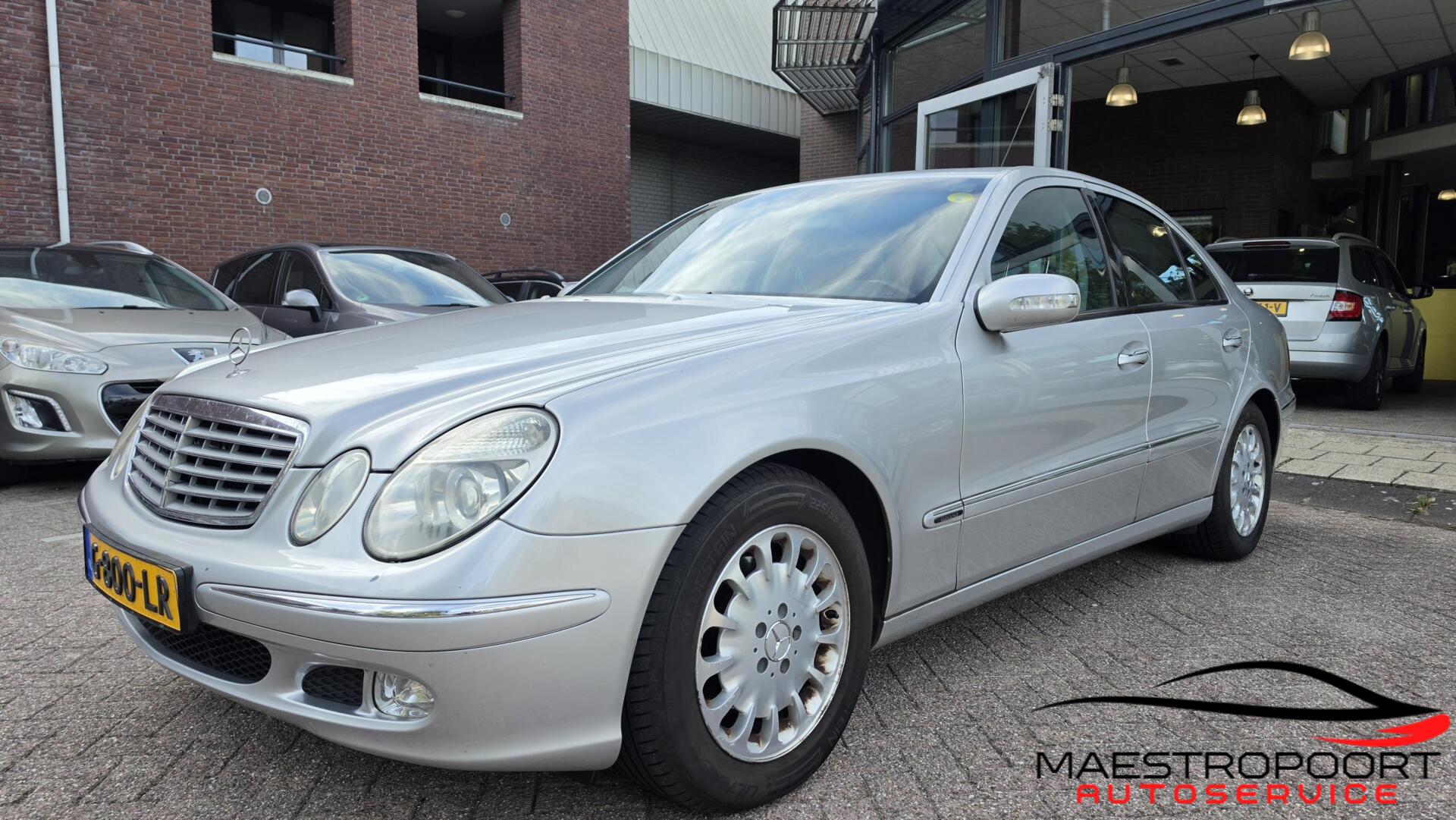 Foto van Mercedes-Benz E 200 Kompressor