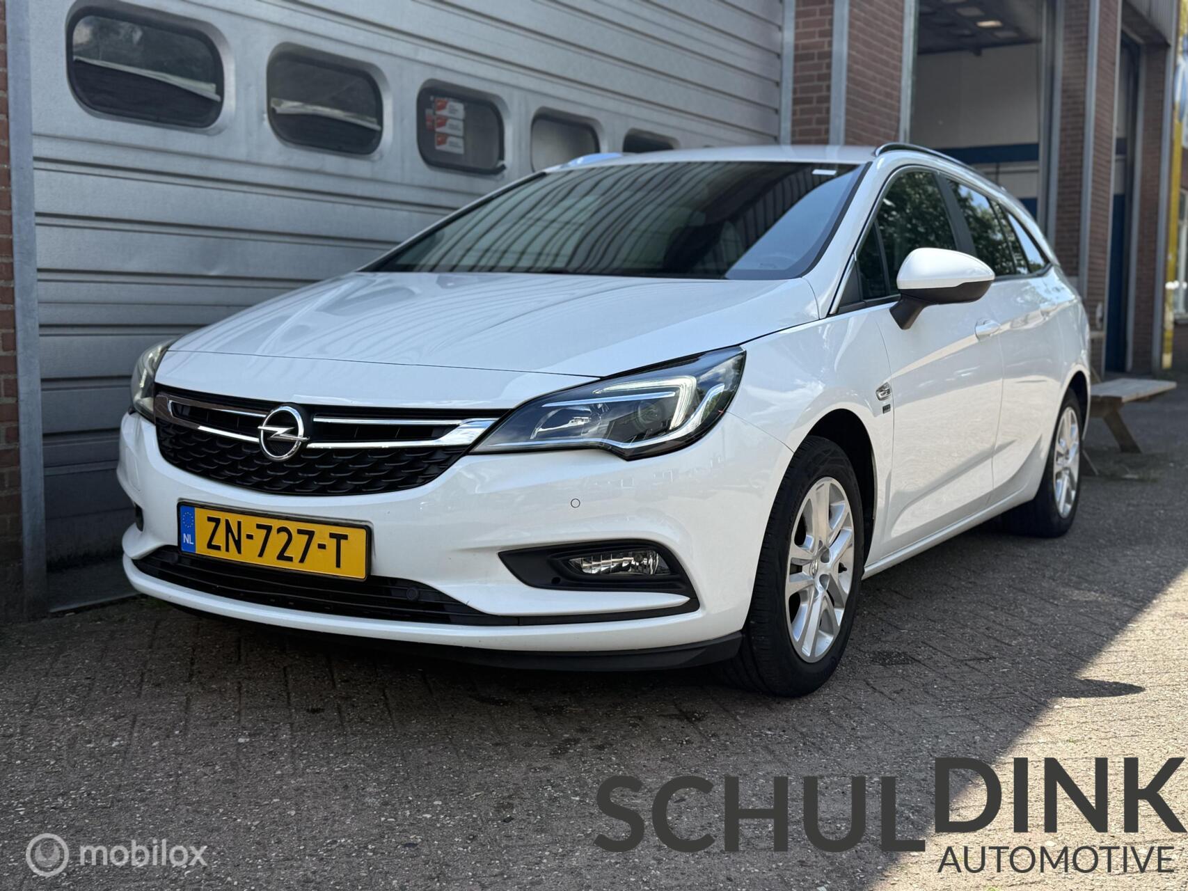 Foto van Opel Astra Sports Tourer