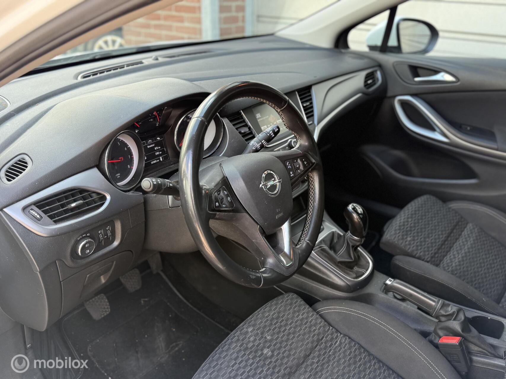 Foto van Opel Astra Sports Tourer