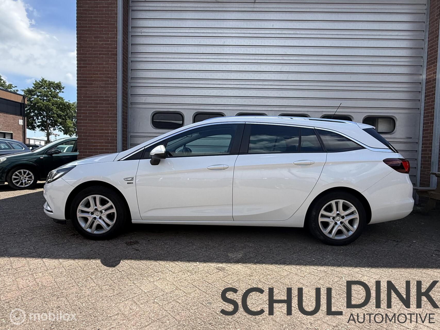 Foto van Opel Astra Sports Tourer
