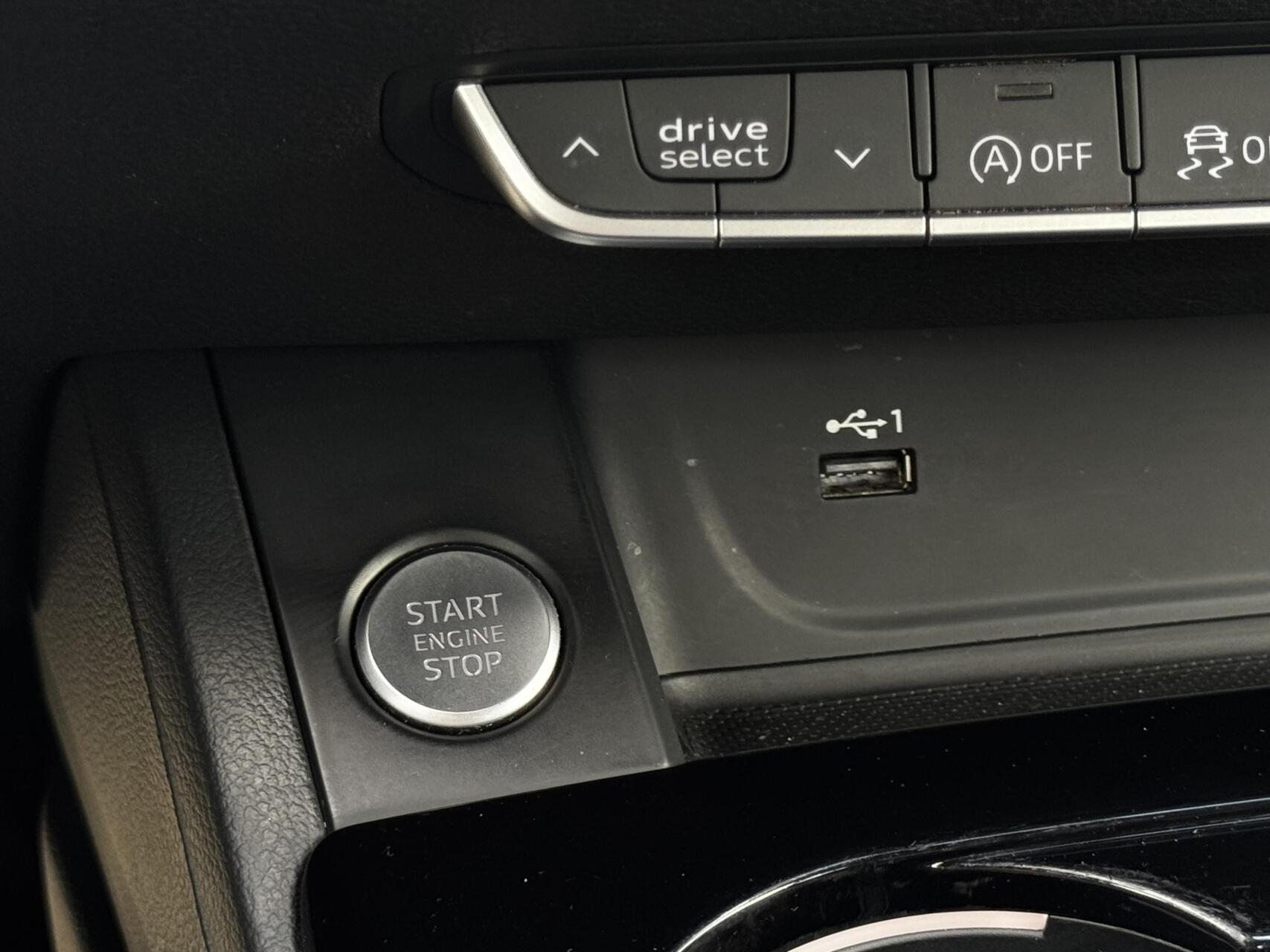 Foto van Audi A4 Limousine