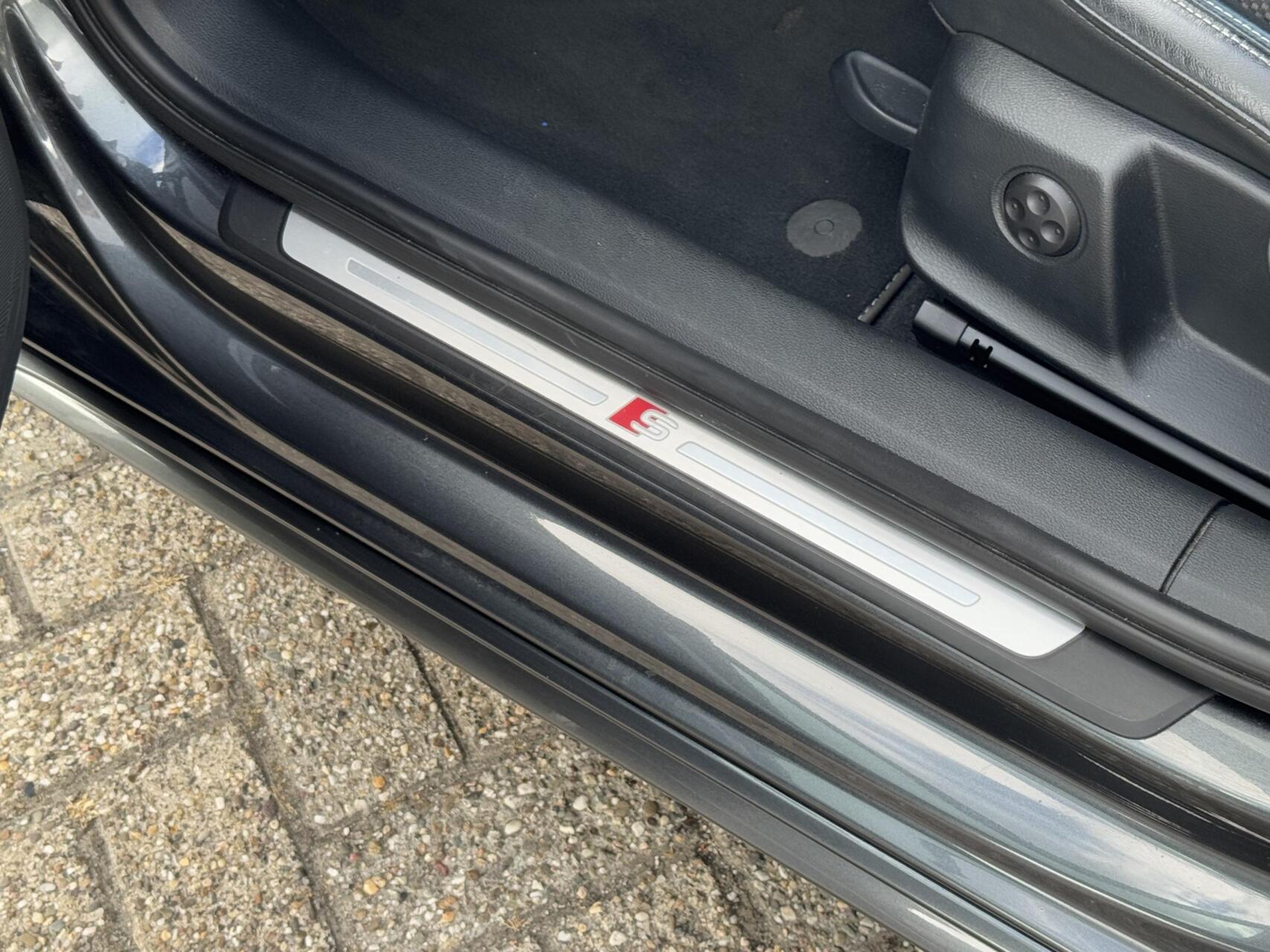 Foto van Audi A4 Limousine