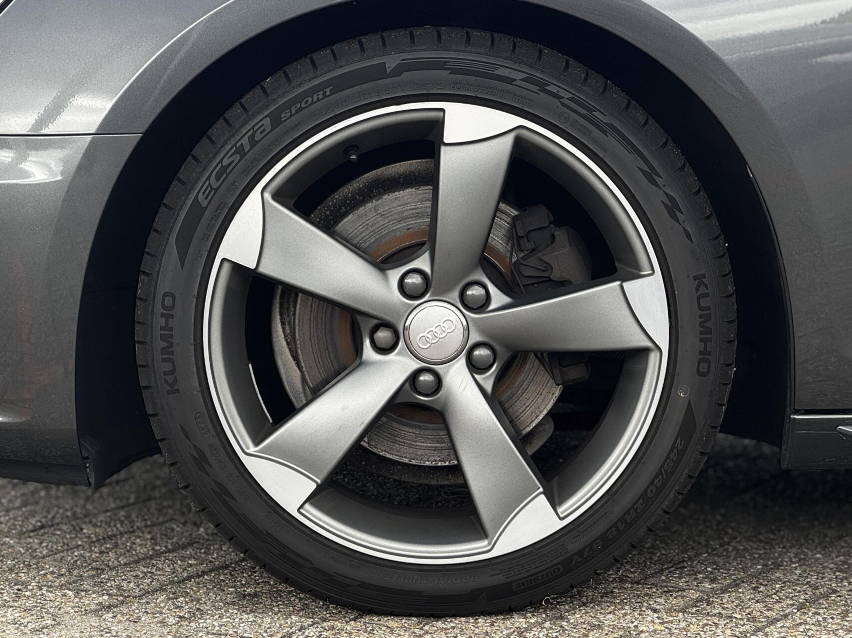 Foto van Audi A4 Limousine