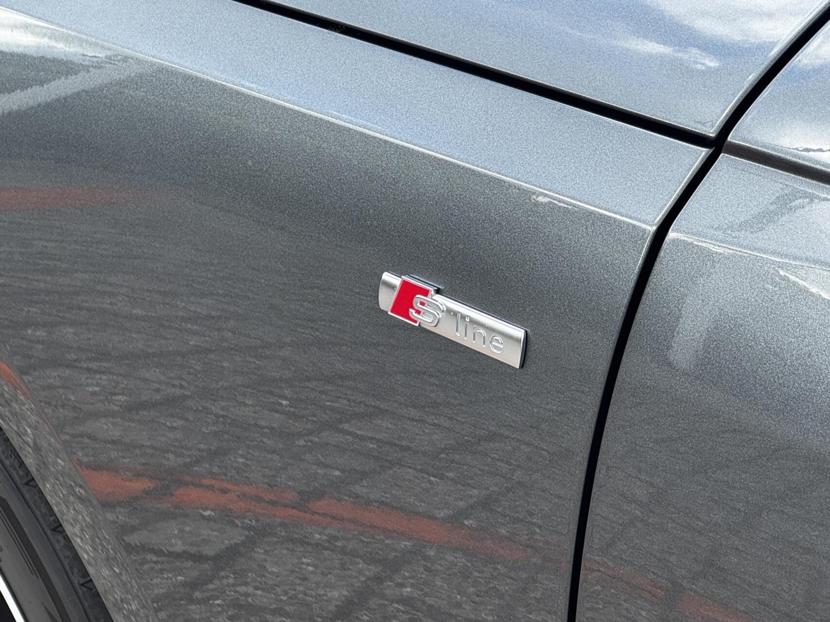 Foto van Audi A4 Limousine
