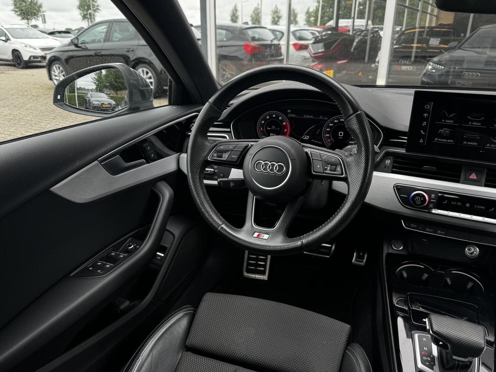 Foto van Audi A4 Limousine