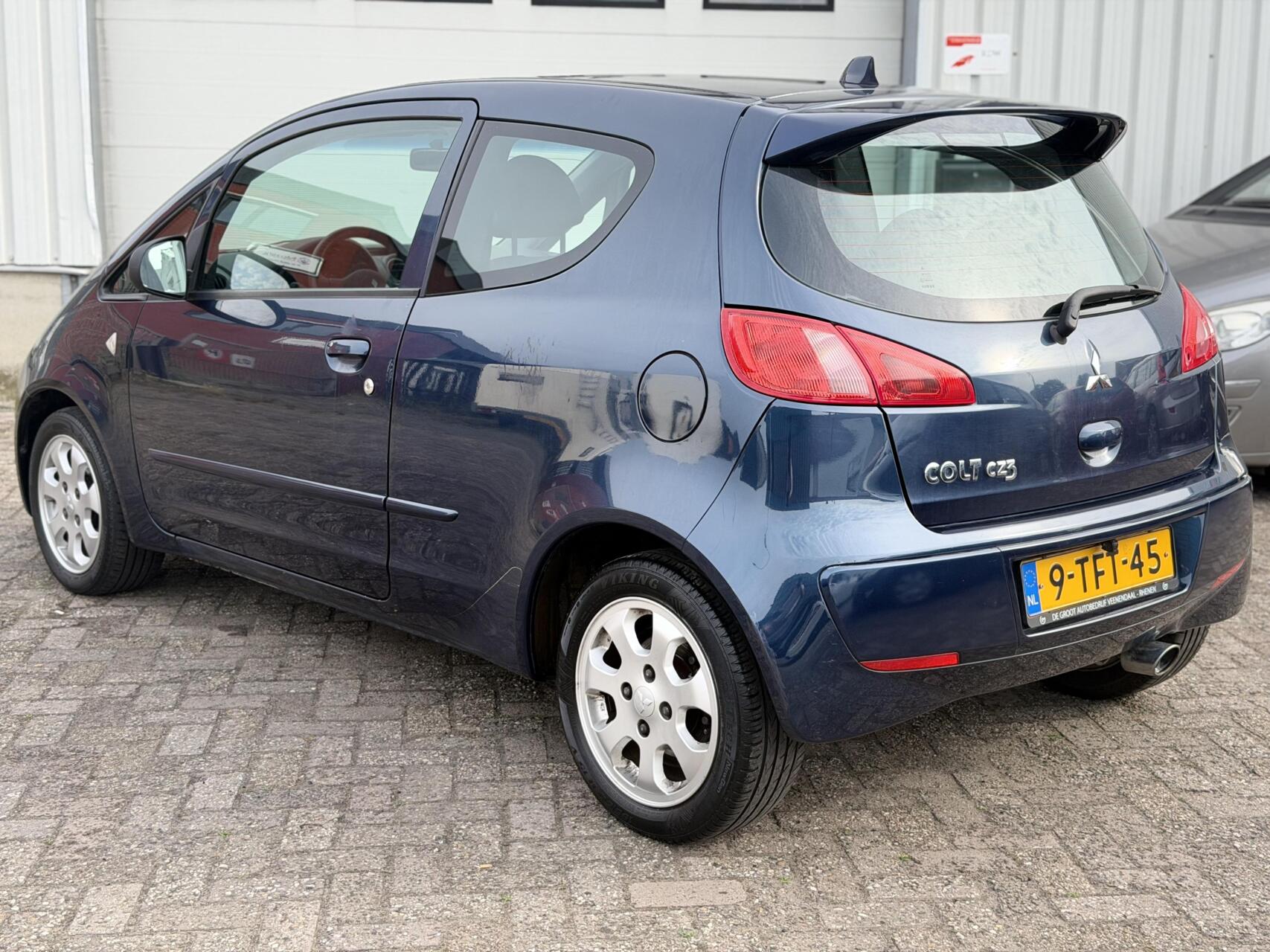 Foto van Mitsubishi Mitsubishi Colt