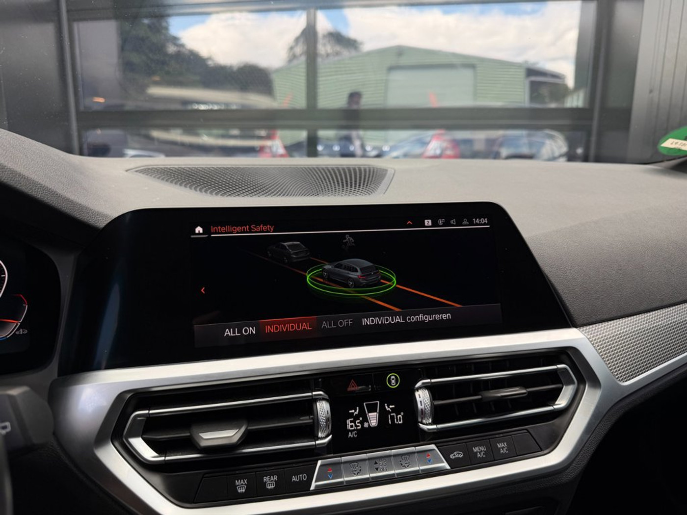 Foto van BMW 318i