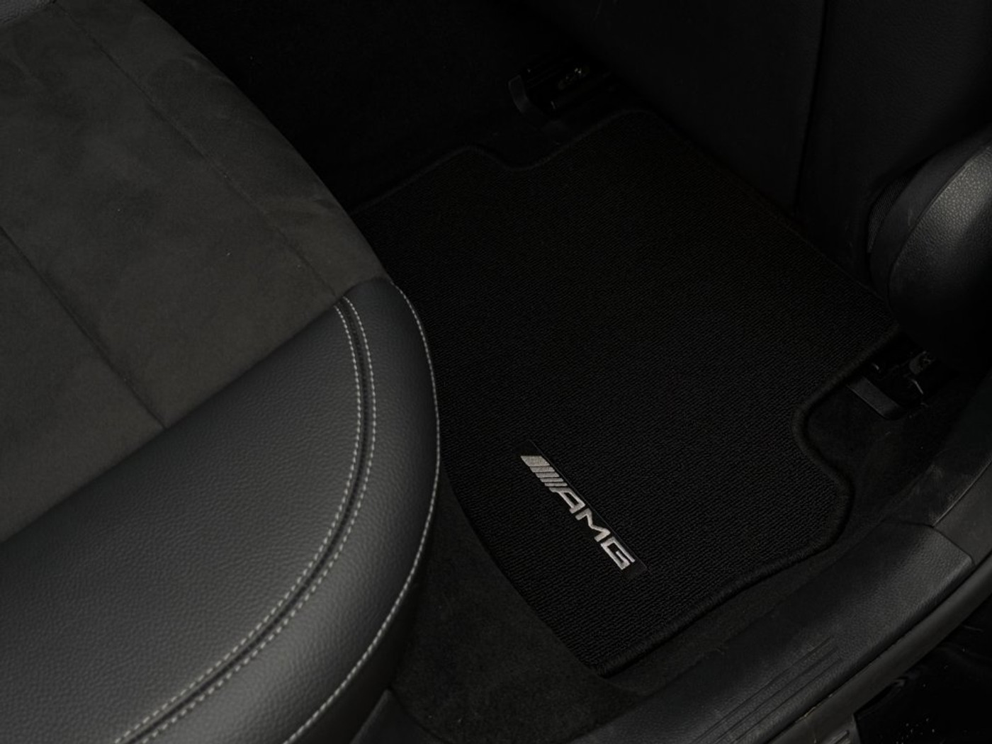 Foto van Mercedes-Benz E 200