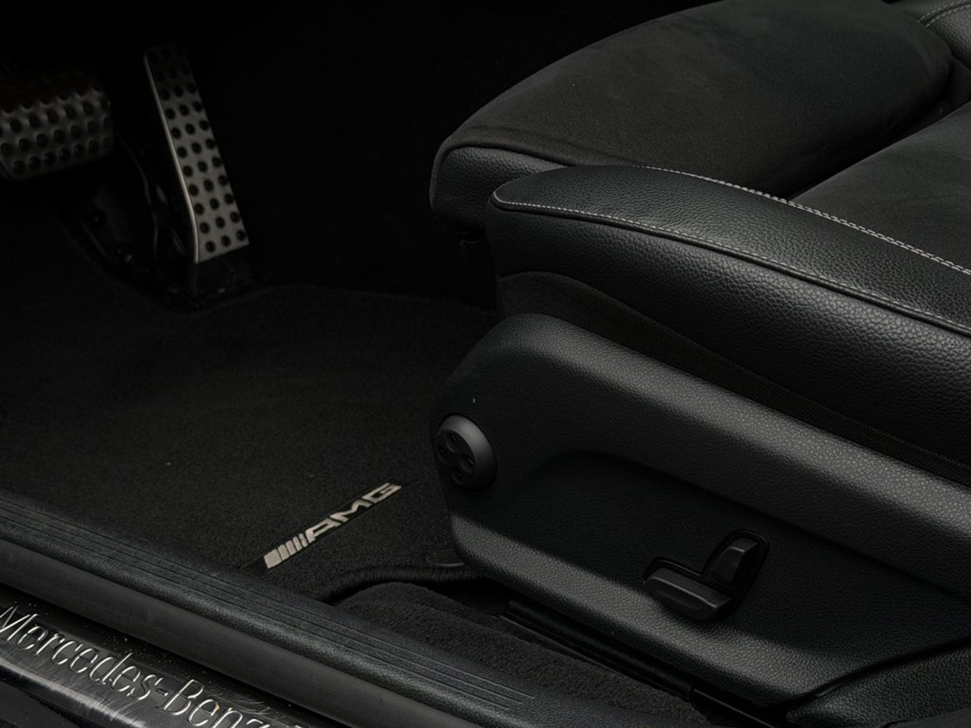 Foto van Mercedes-Benz E 200