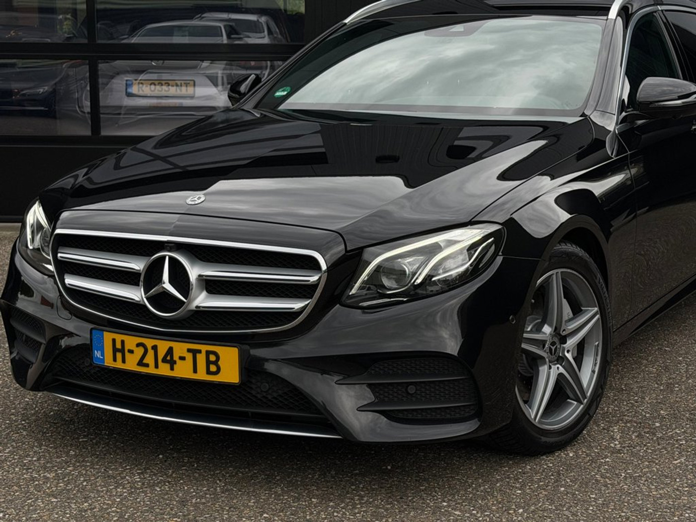Foto van Mercedes-Benz E 200