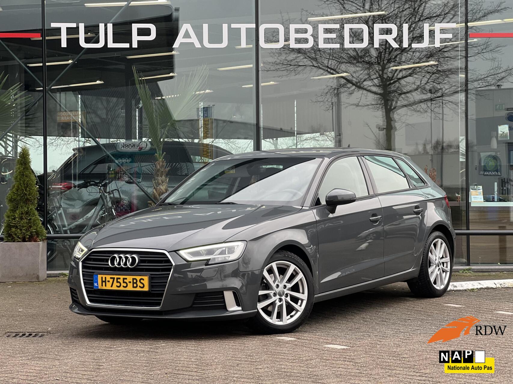 Audi A3 Sportback 35 TFSI CoD Advance Automaat NLauto NAP 2020 - voorkant