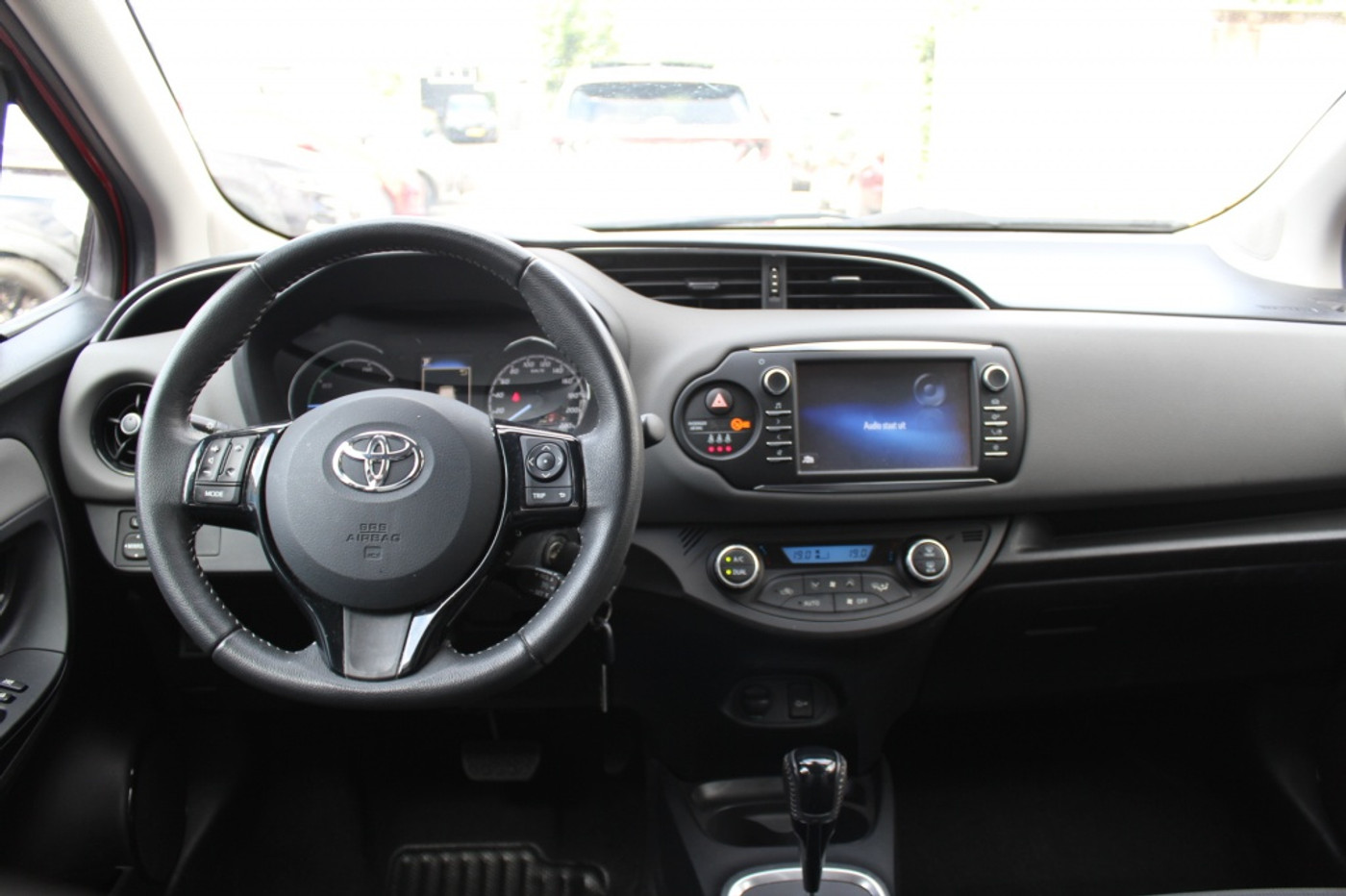 Foto van Toyota Toyota Yaris Hybrid