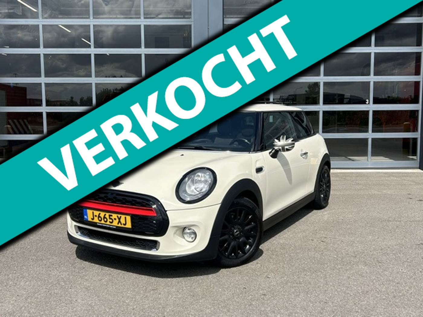 Mini One 1.2 One Chili Business 2015 - voorkant