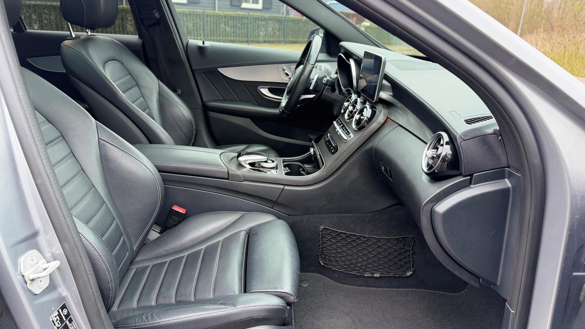 Foto van Mercedes-Benz C 400 4Matic