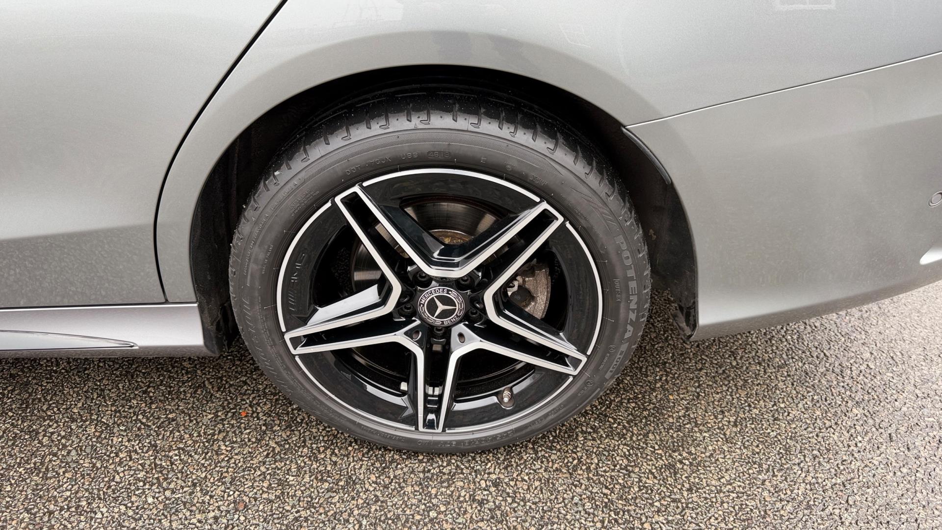 Foto van Mercedes-Benz C 400 4Matic
