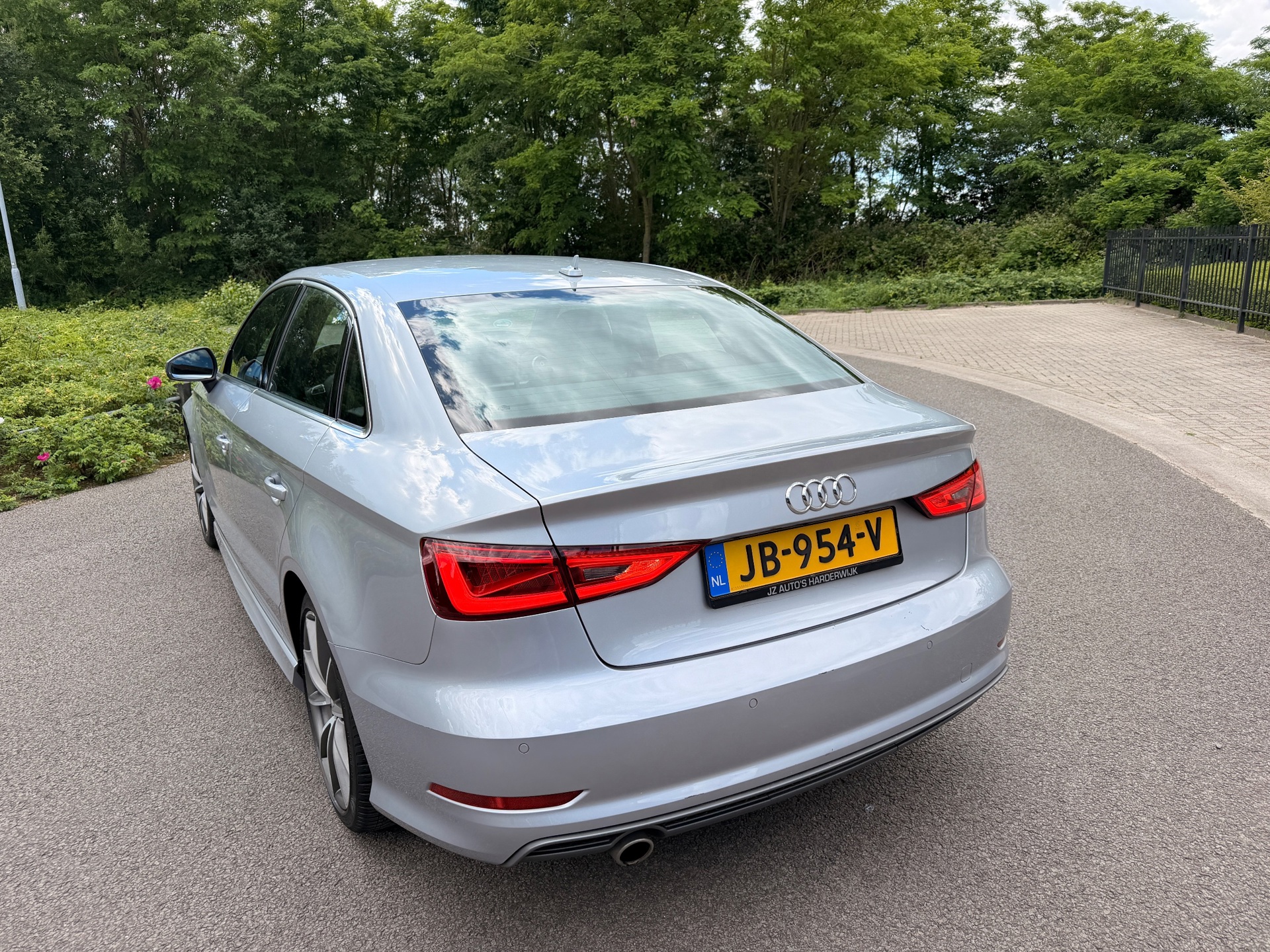 Foto van Audi A3 Limousine