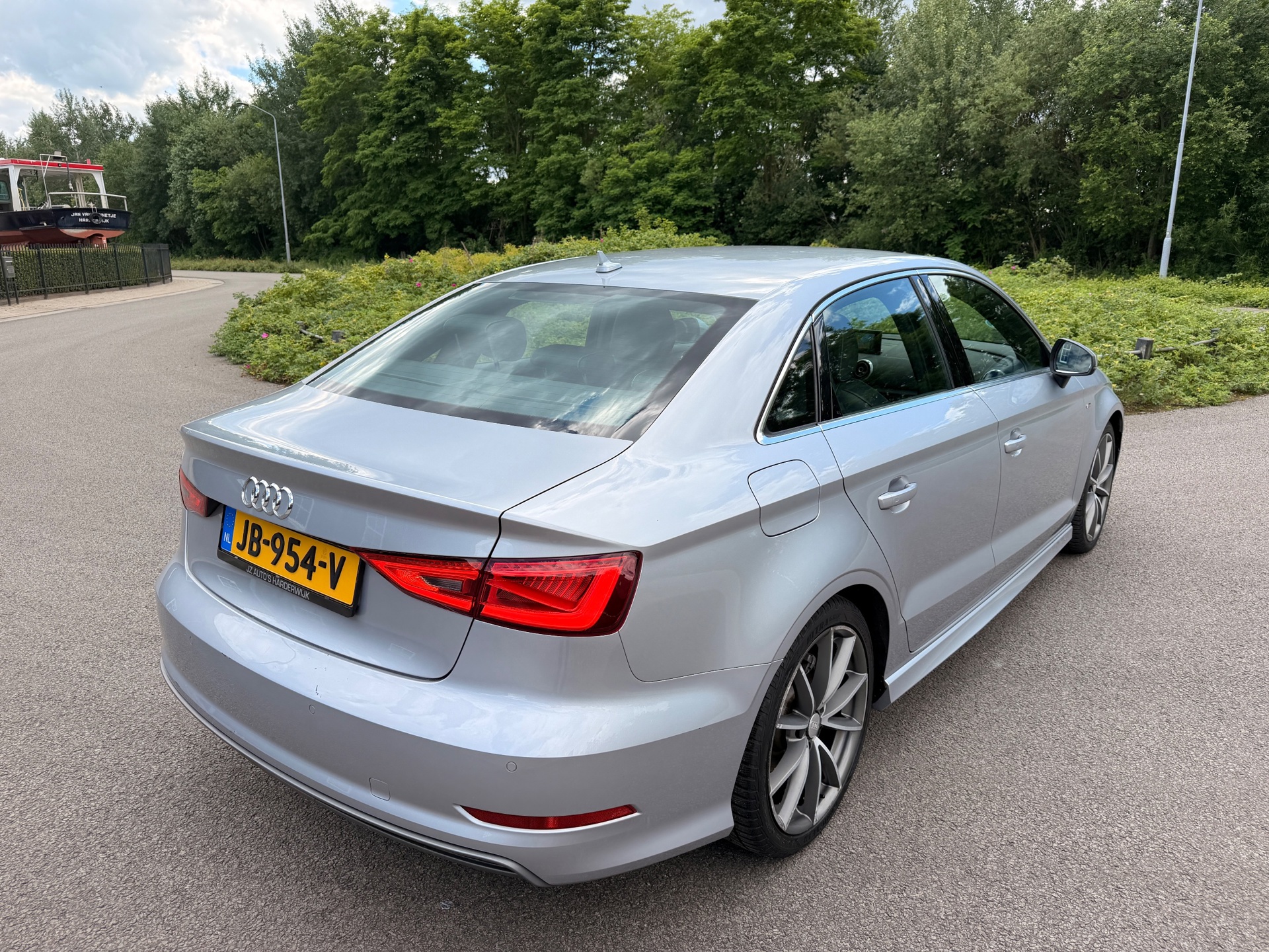 Foto van Audi A3 Limousine