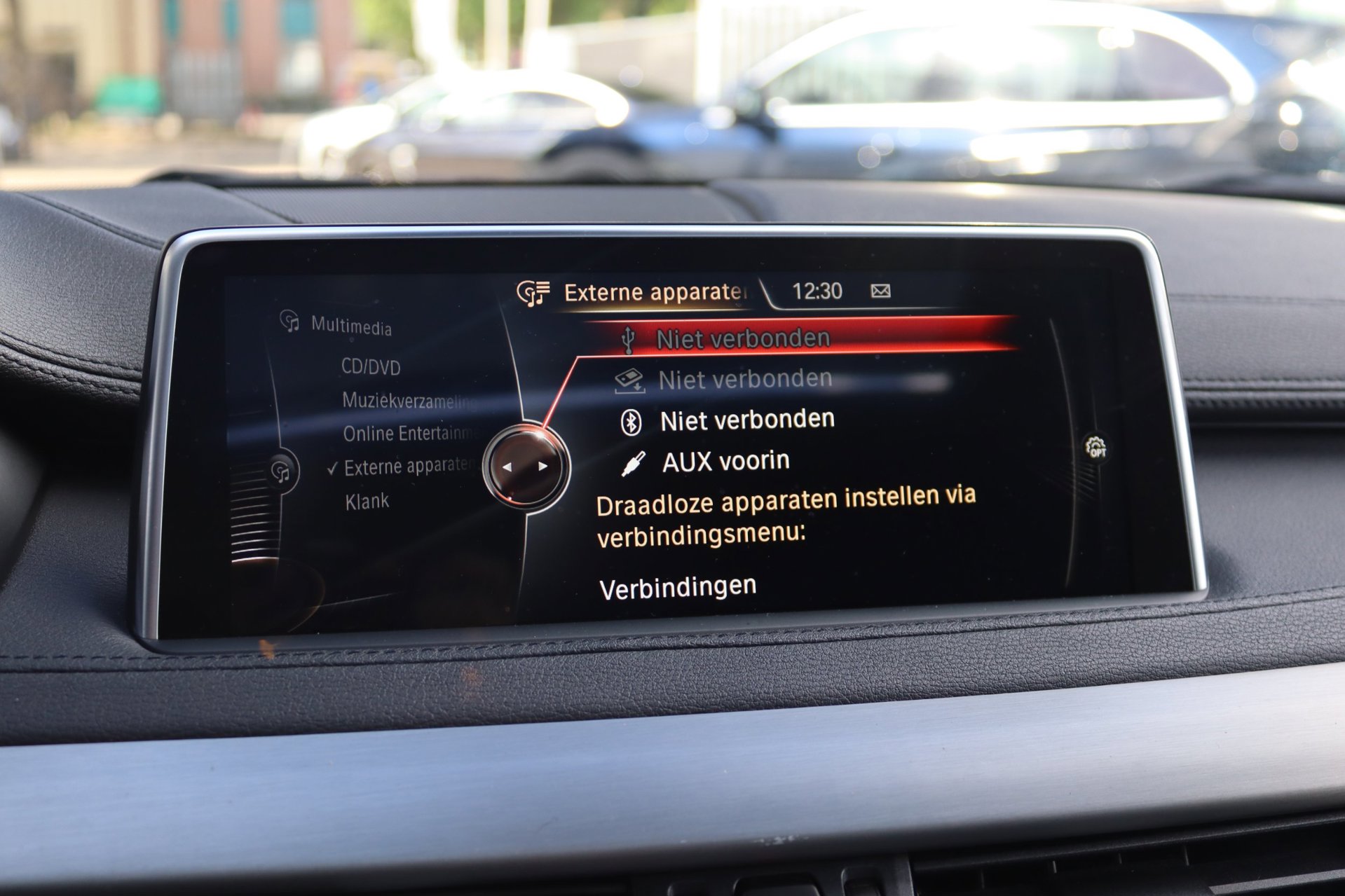 Foto van BMW X6 M50d