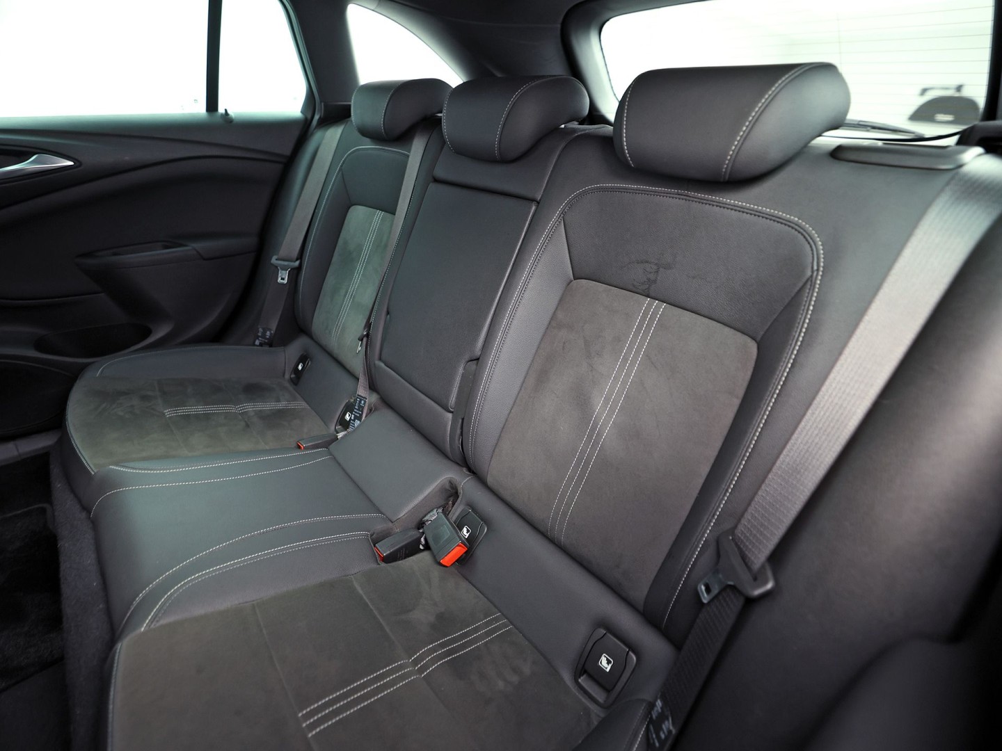Foto van Opel Astra Sports Tourer+