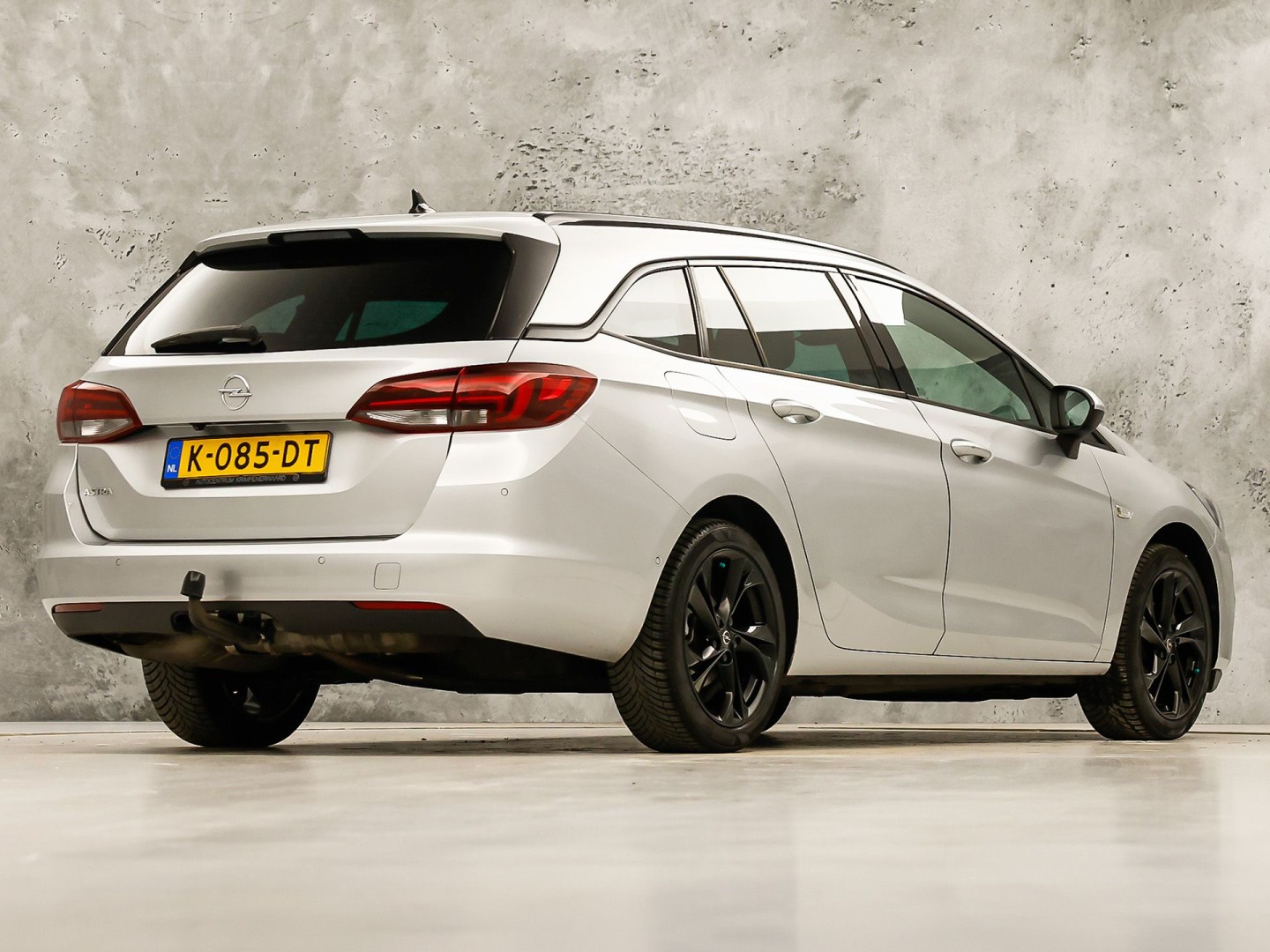 Foto van Opel Astra Sports Tourer+