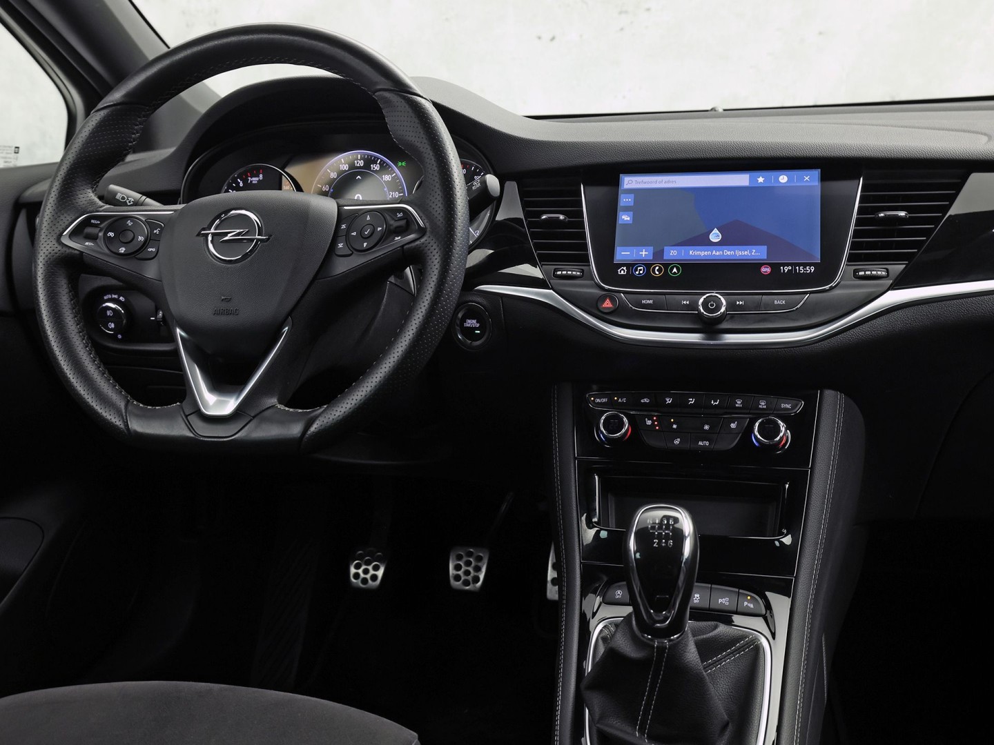 Foto van Opel Astra Sports Tourer+