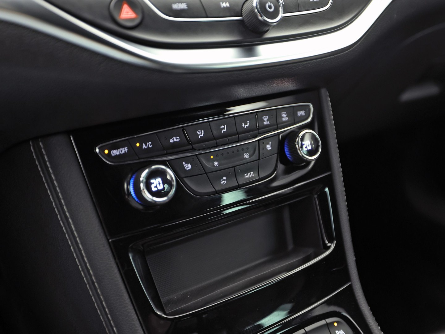 Foto van Opel Astra Sports Tourer+