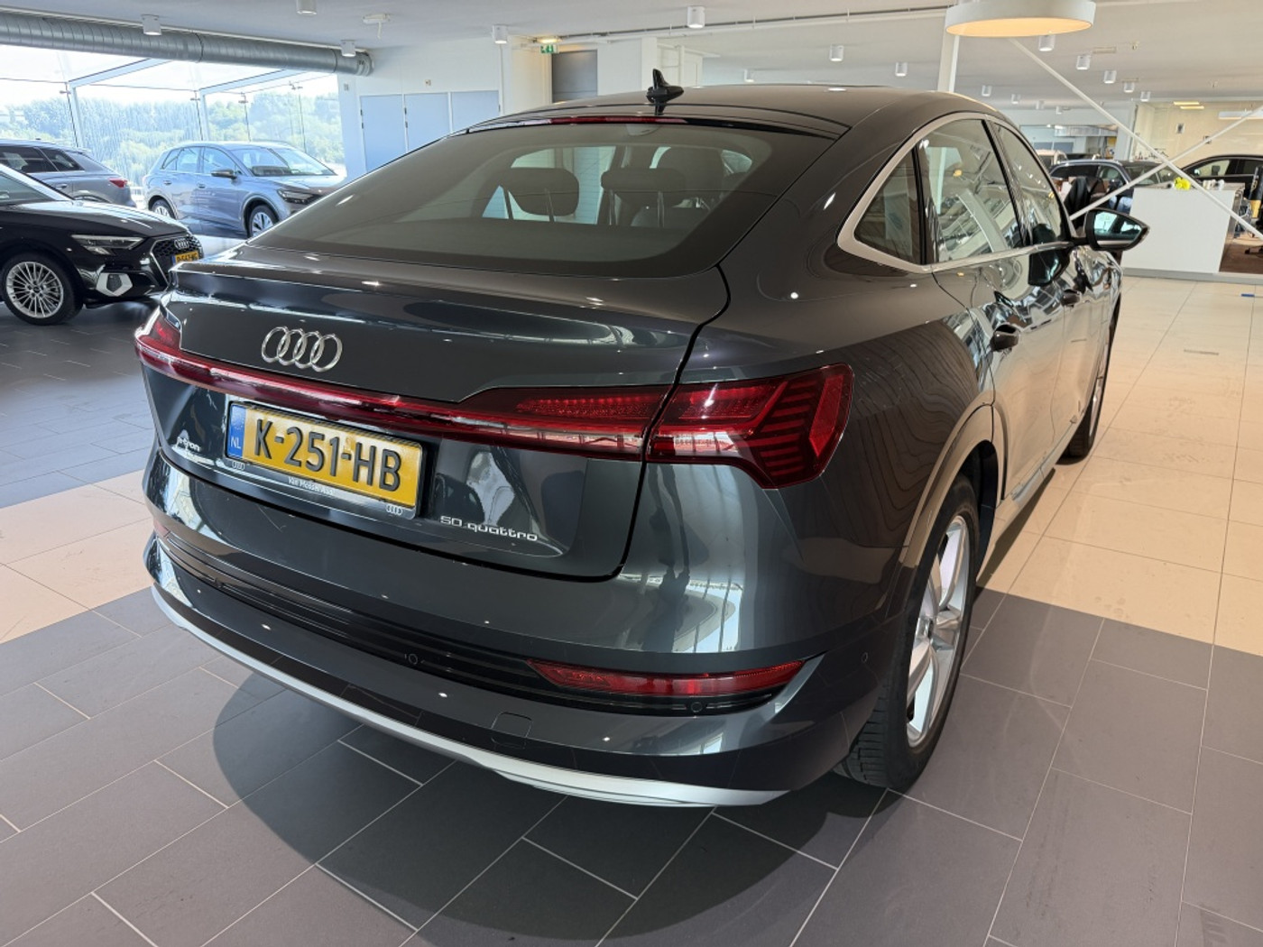 Foto van Audi E-tron Sportback 50