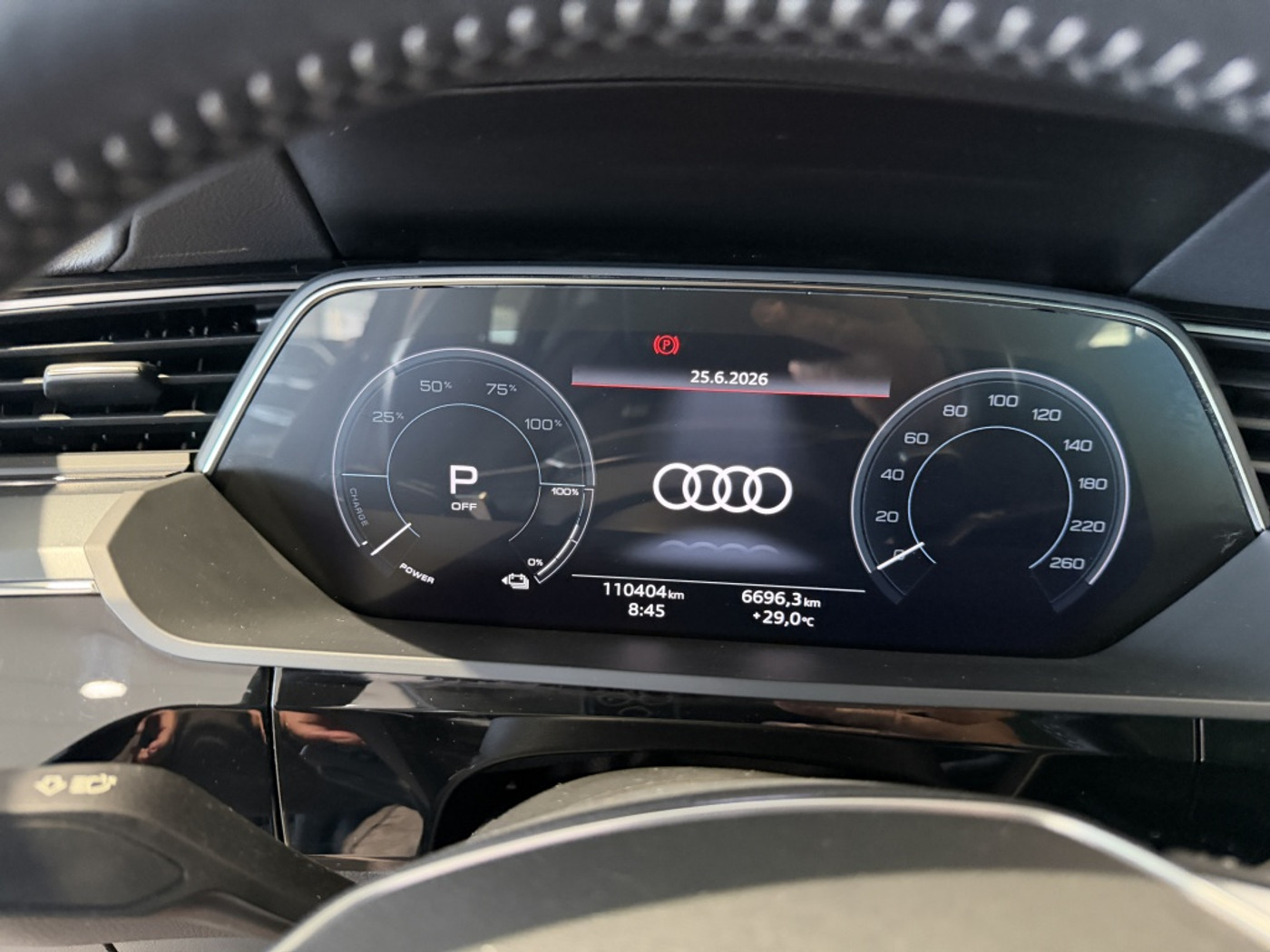 Foto van Audi E-tron Sportback 50