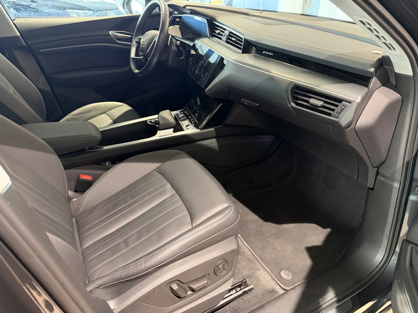 Foto van Audi E-tron Sportback 50