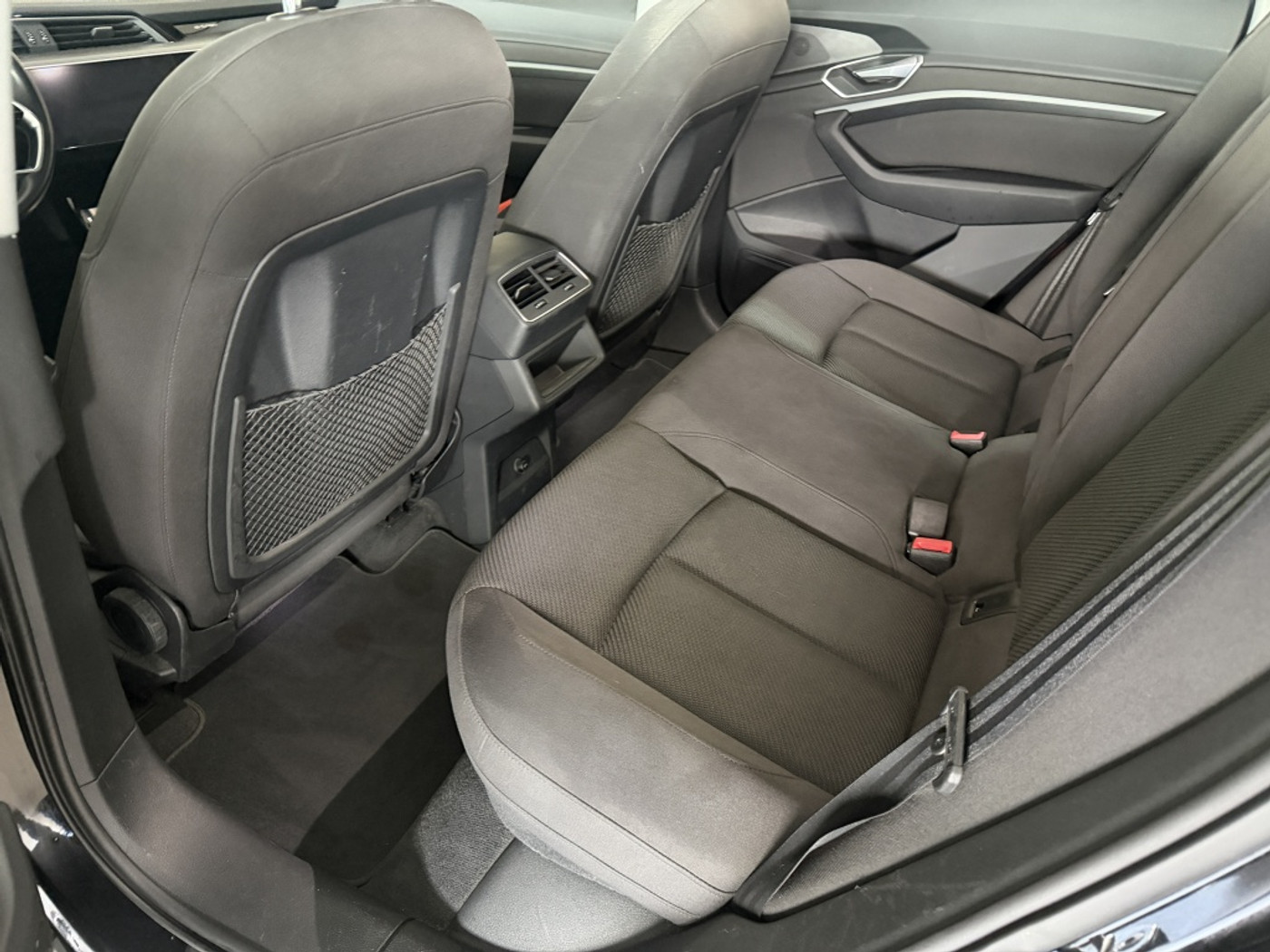 Foto van Audi E-tron 50