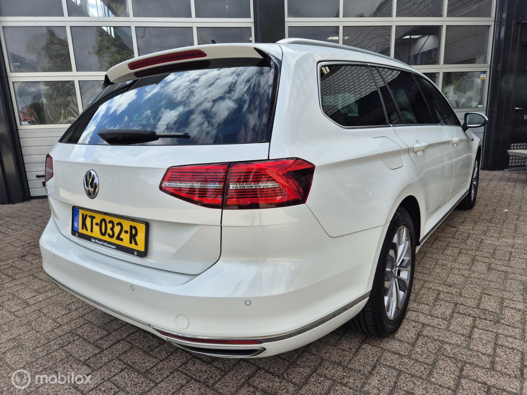 Foto van Volkswagen Passat