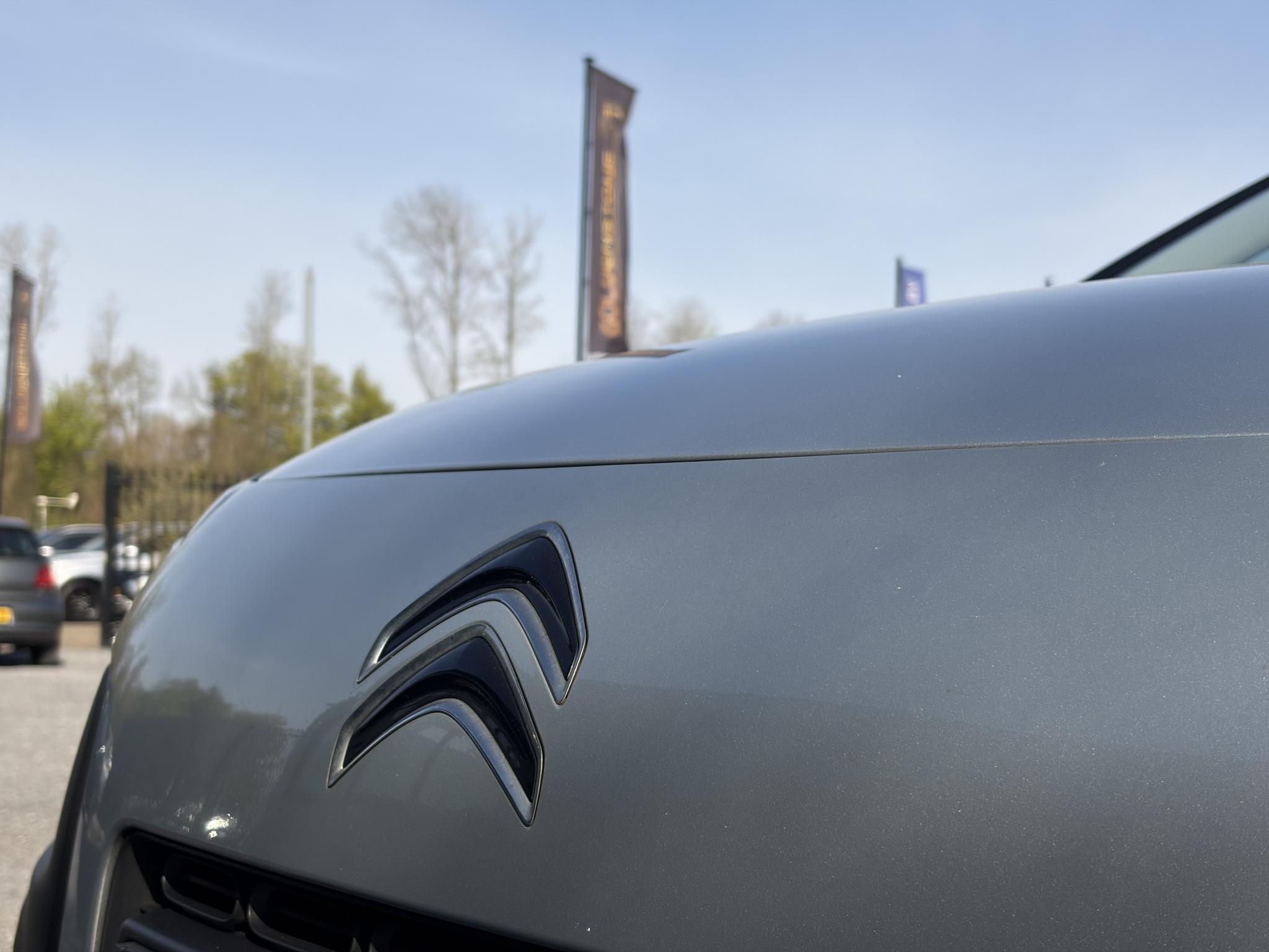 Foto van Citroen C4 Cactus