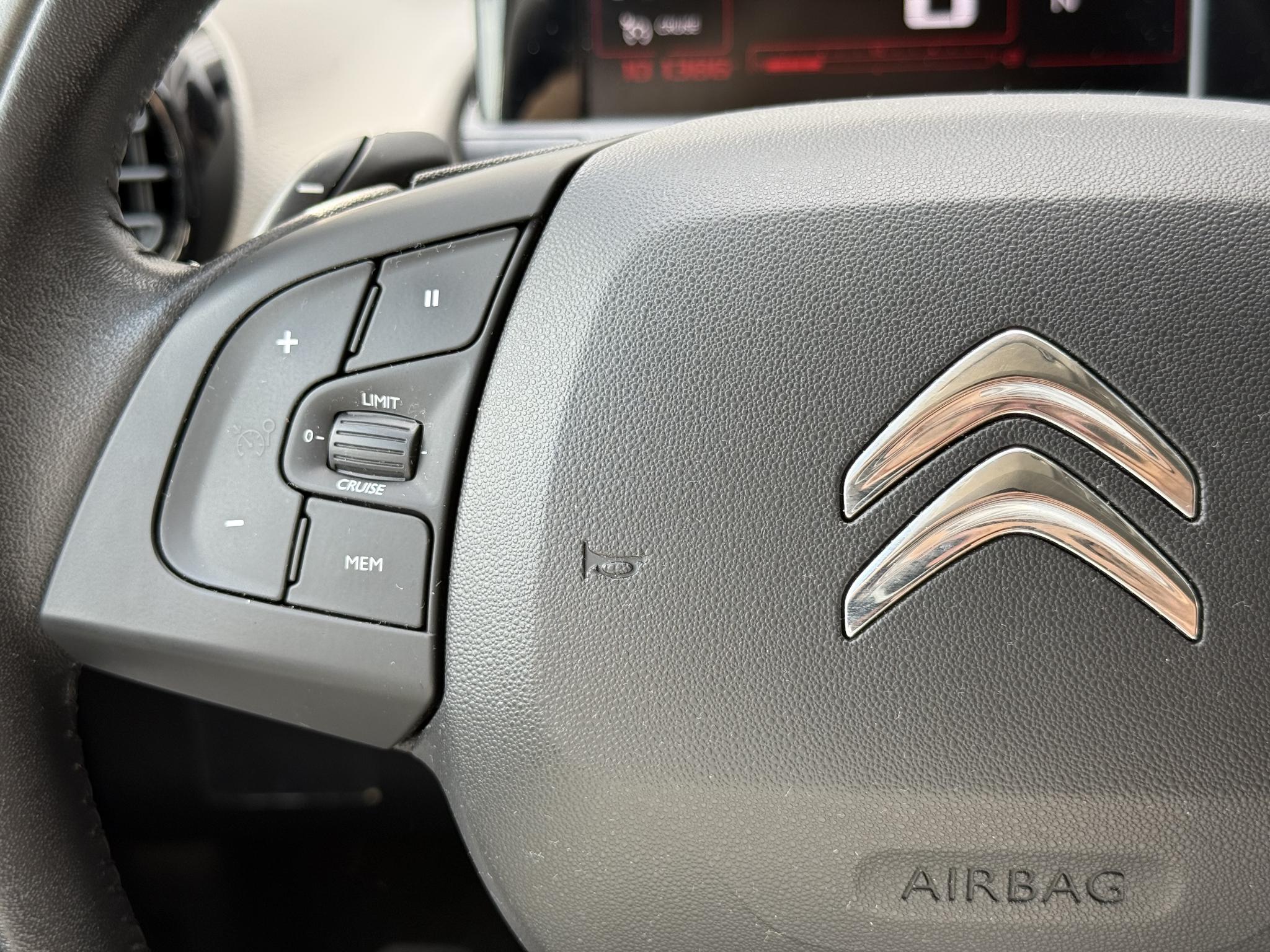 Foto van Citroen C4 Cactus