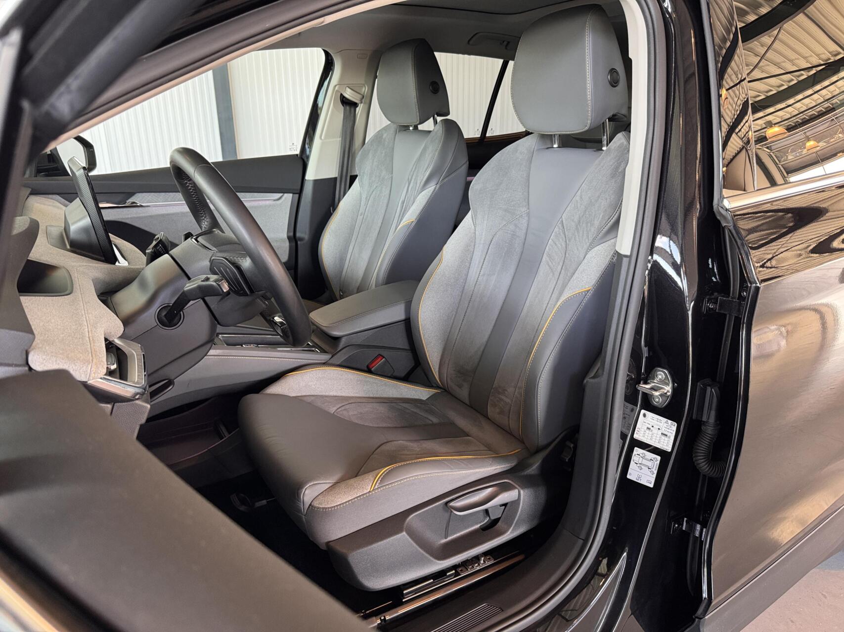Foto van Skoda Enyaq 80