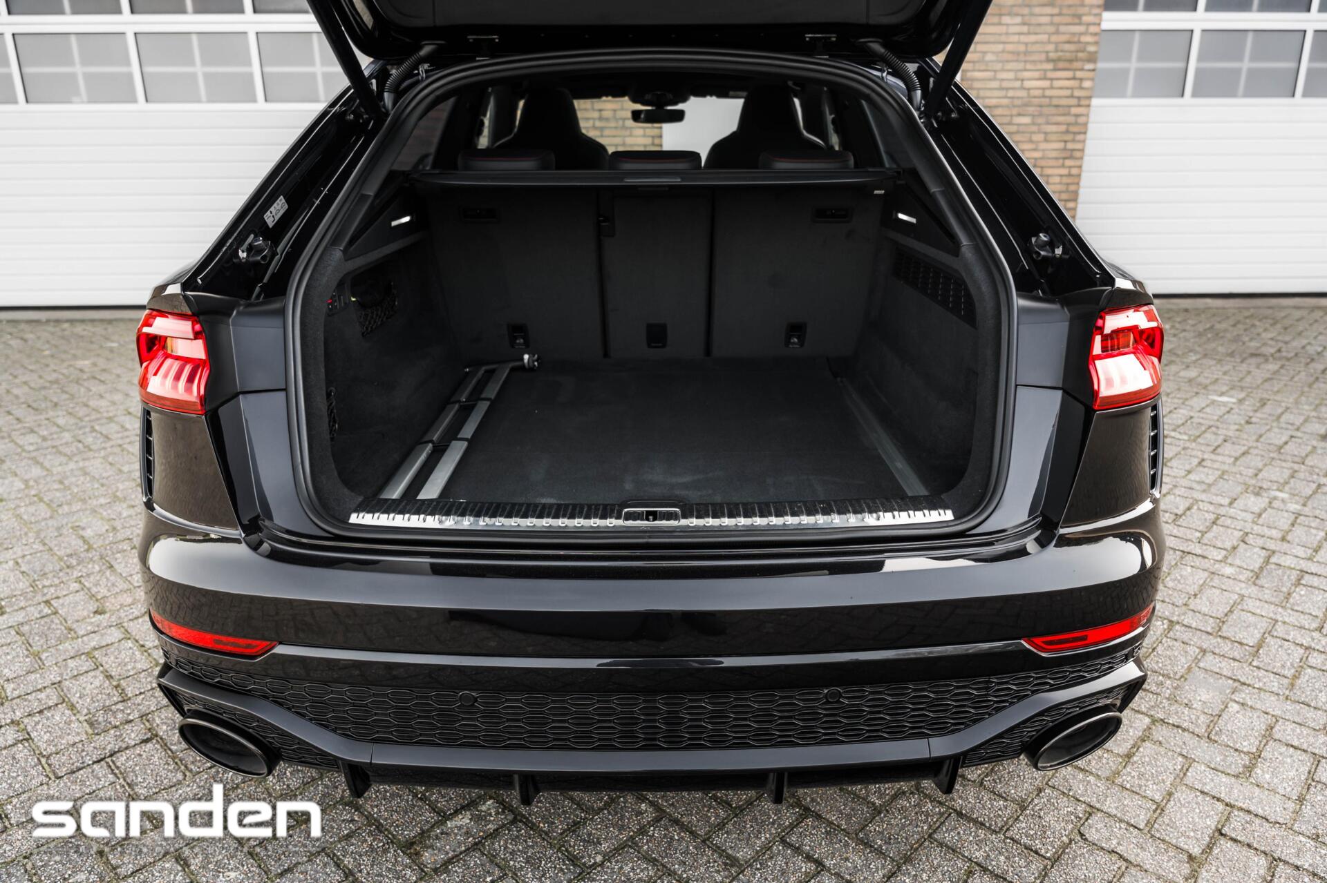 Foto van Audi RS Q8