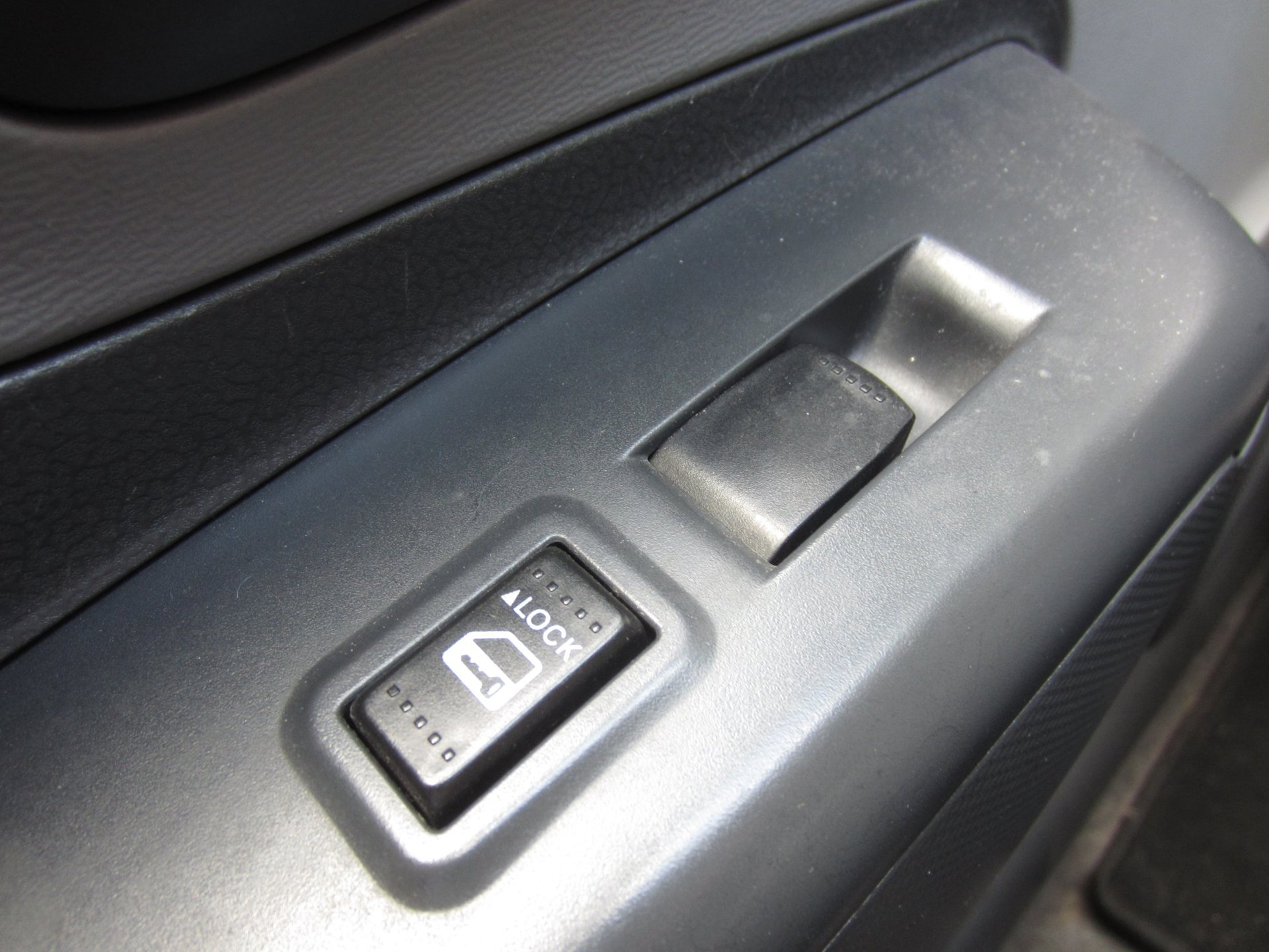 Foto van Nissan Pixo