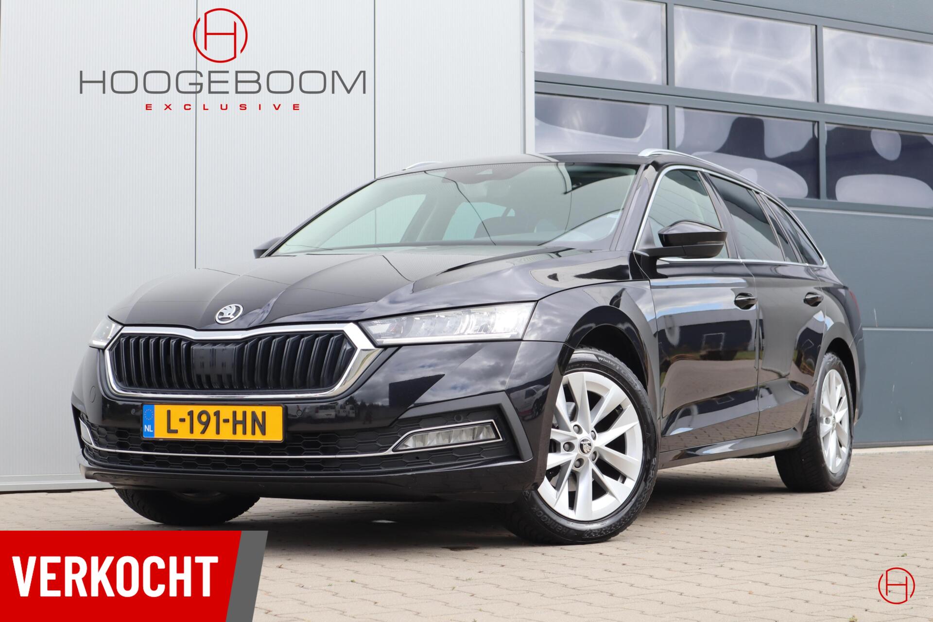 Skoda Octavia 1.0 e-TSI Automaat / Trekhaak / LED / PDC / 1e EIG 2021 - voorkant