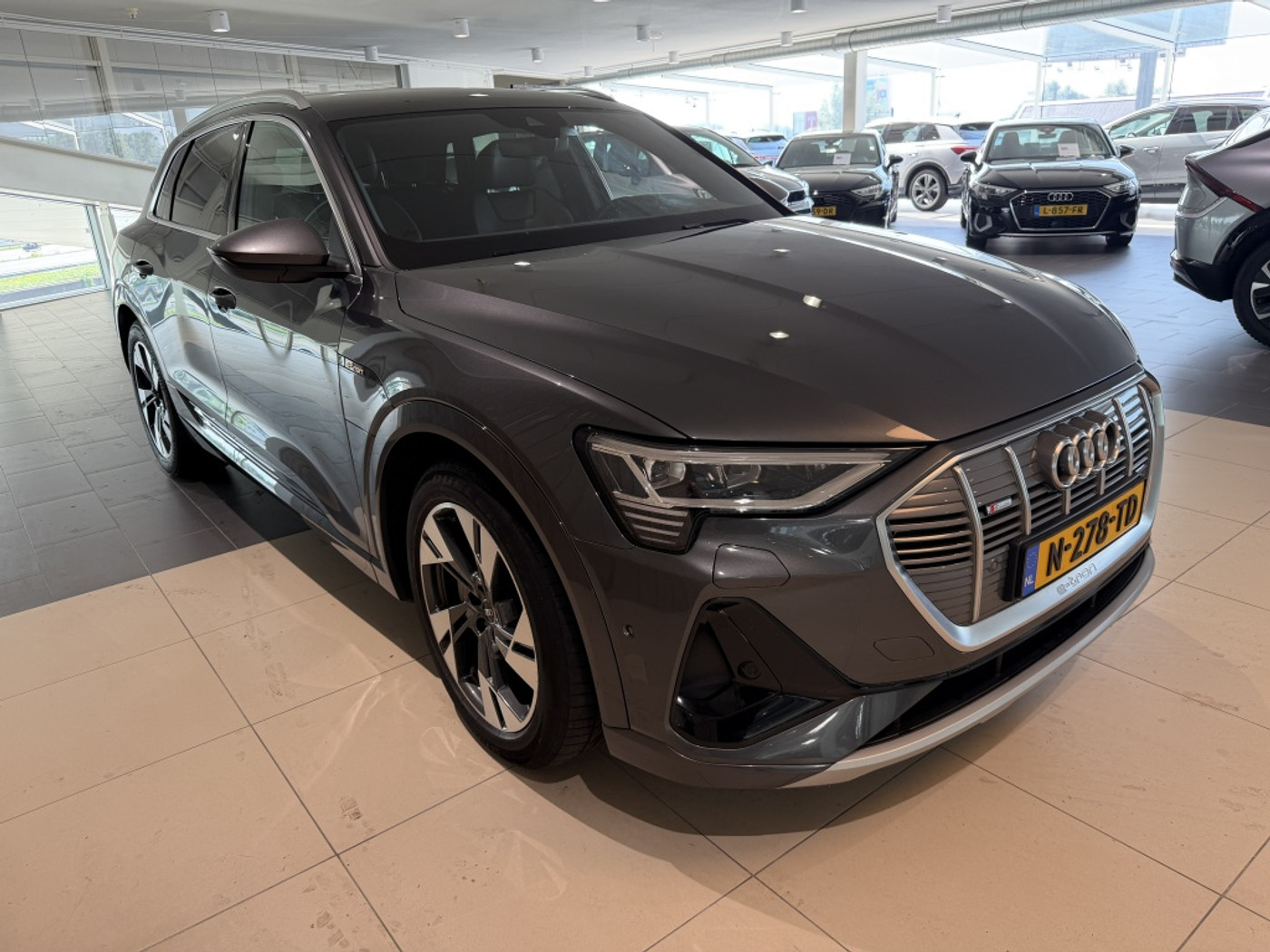 Foto van Audi E-tron 55