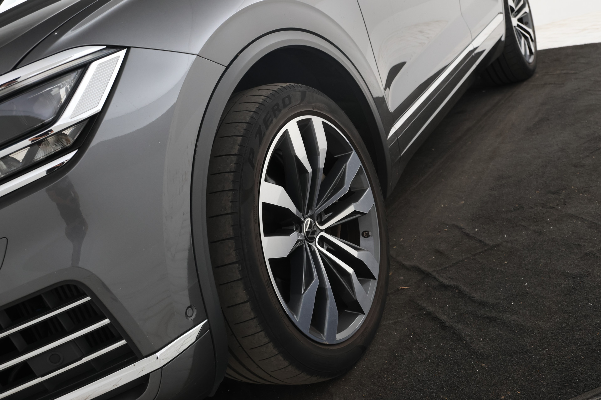 Foto van Volkswagen Touareg Ehybrid