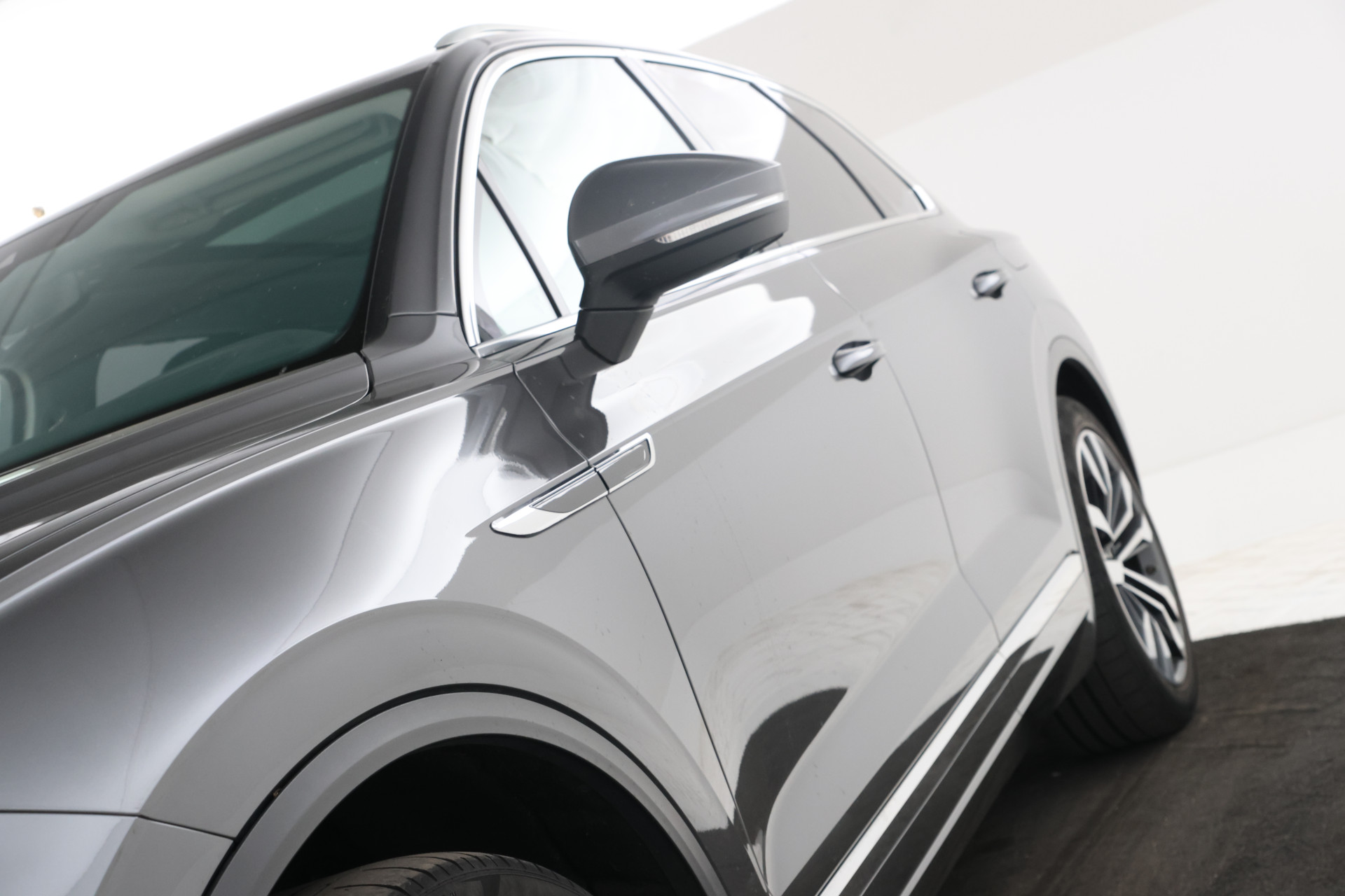 Foto van Volkswagen Touareg Ehybrid